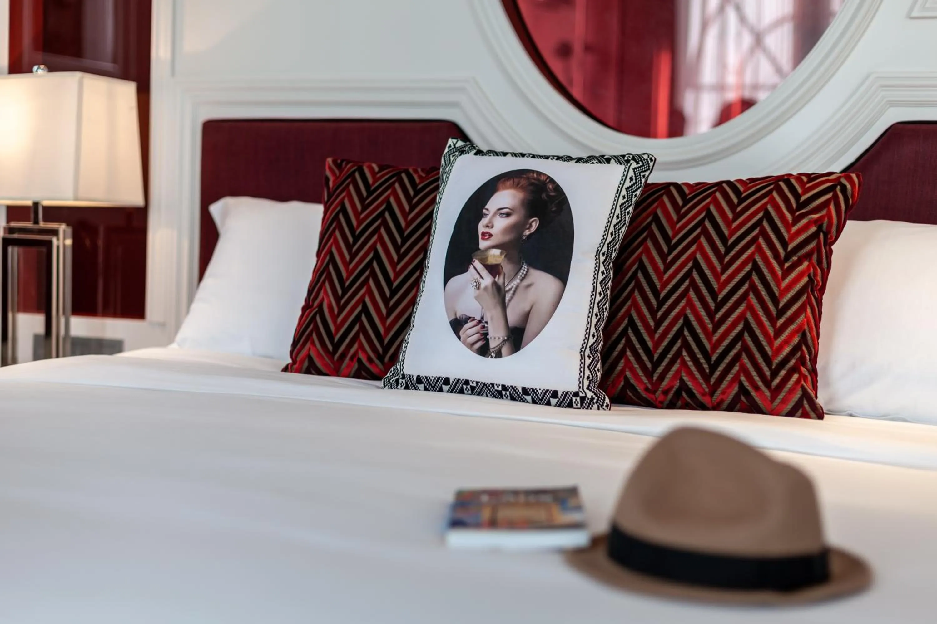 Bed in La Seine Hotel