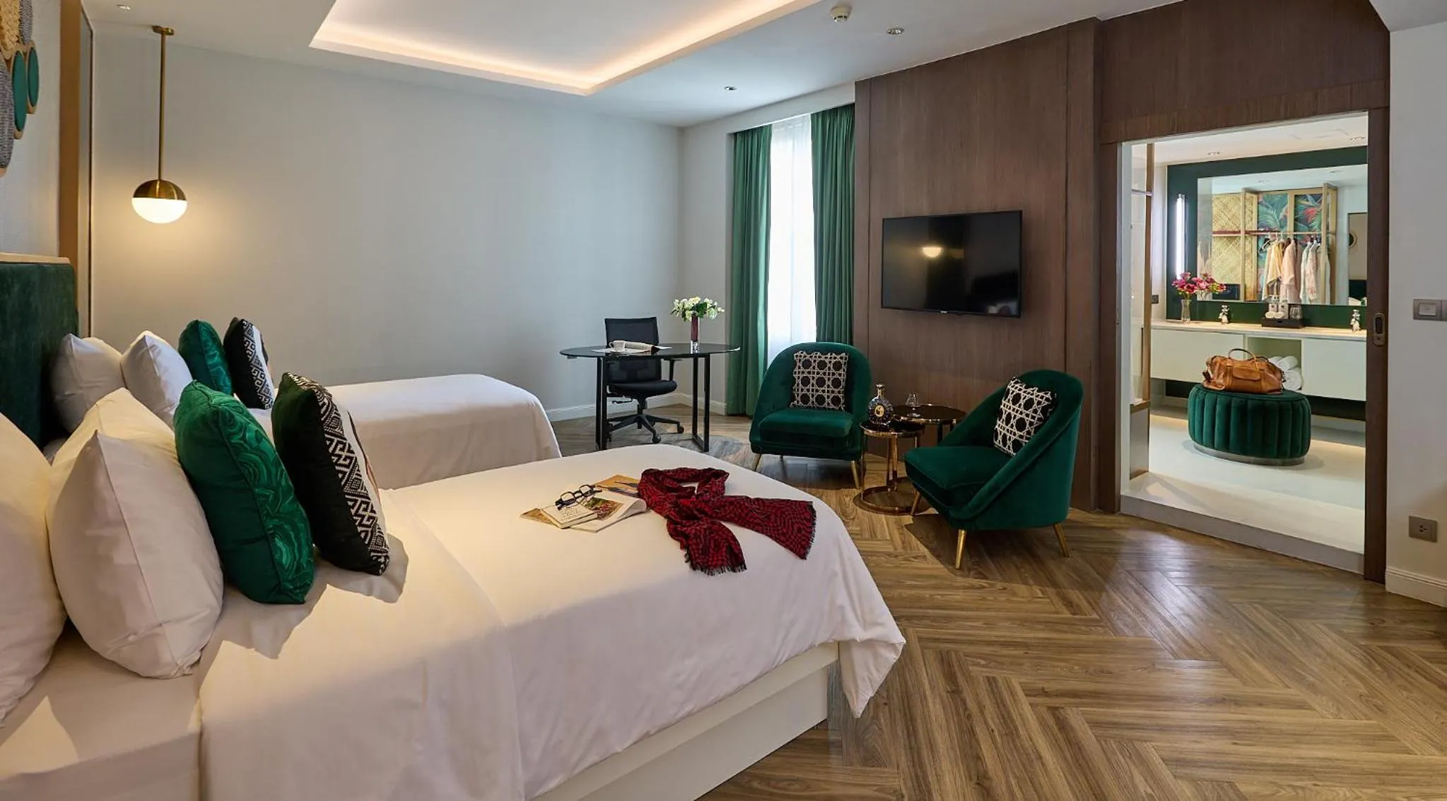 Bed in La Seine Boutique Hotel