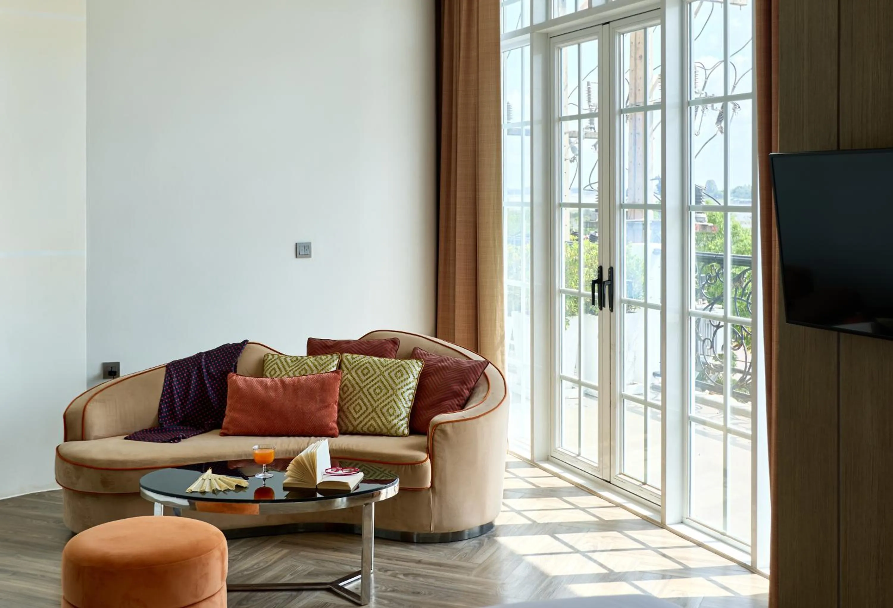 La Seine Boutique Hotel