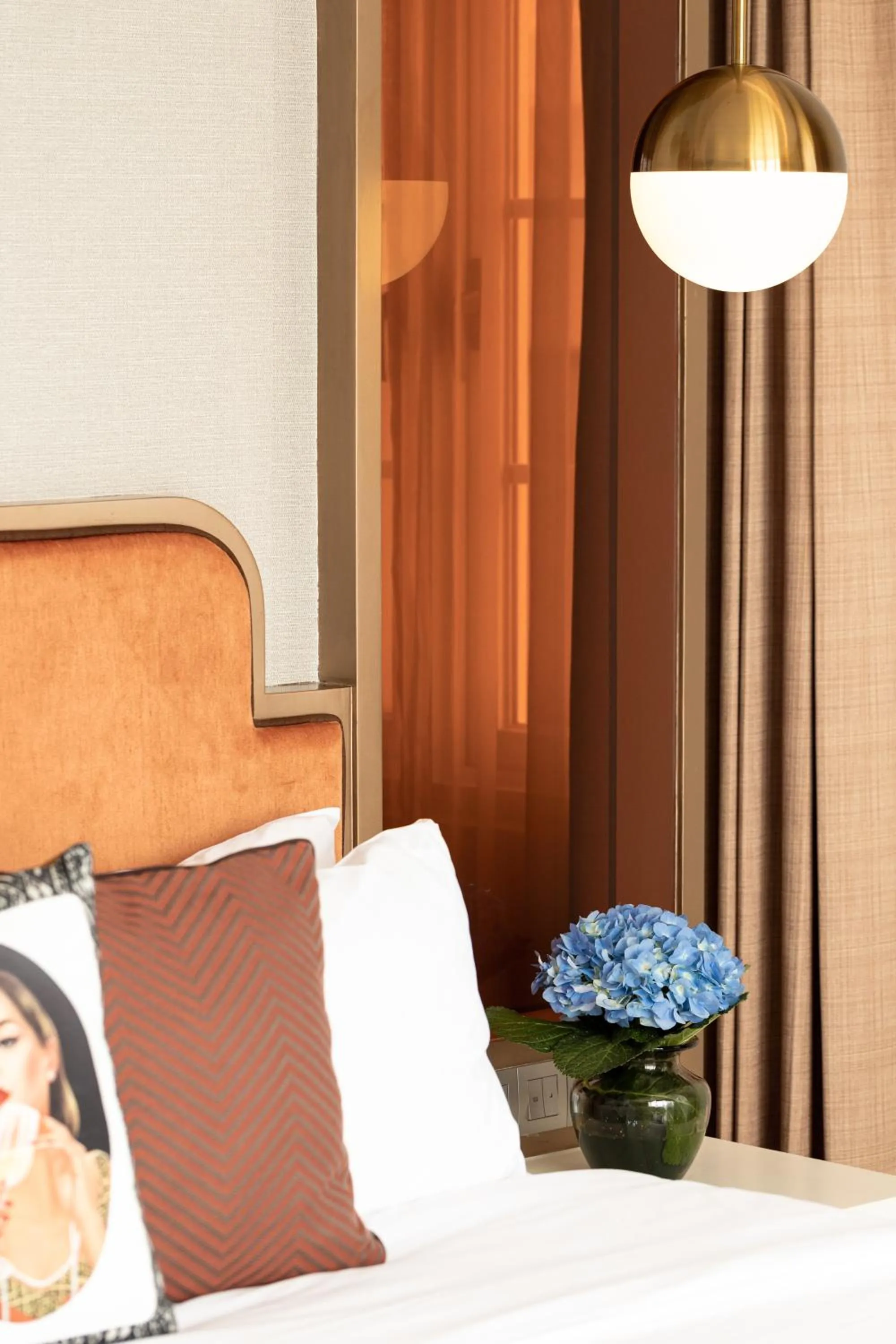 Bed in La Seine Hotel