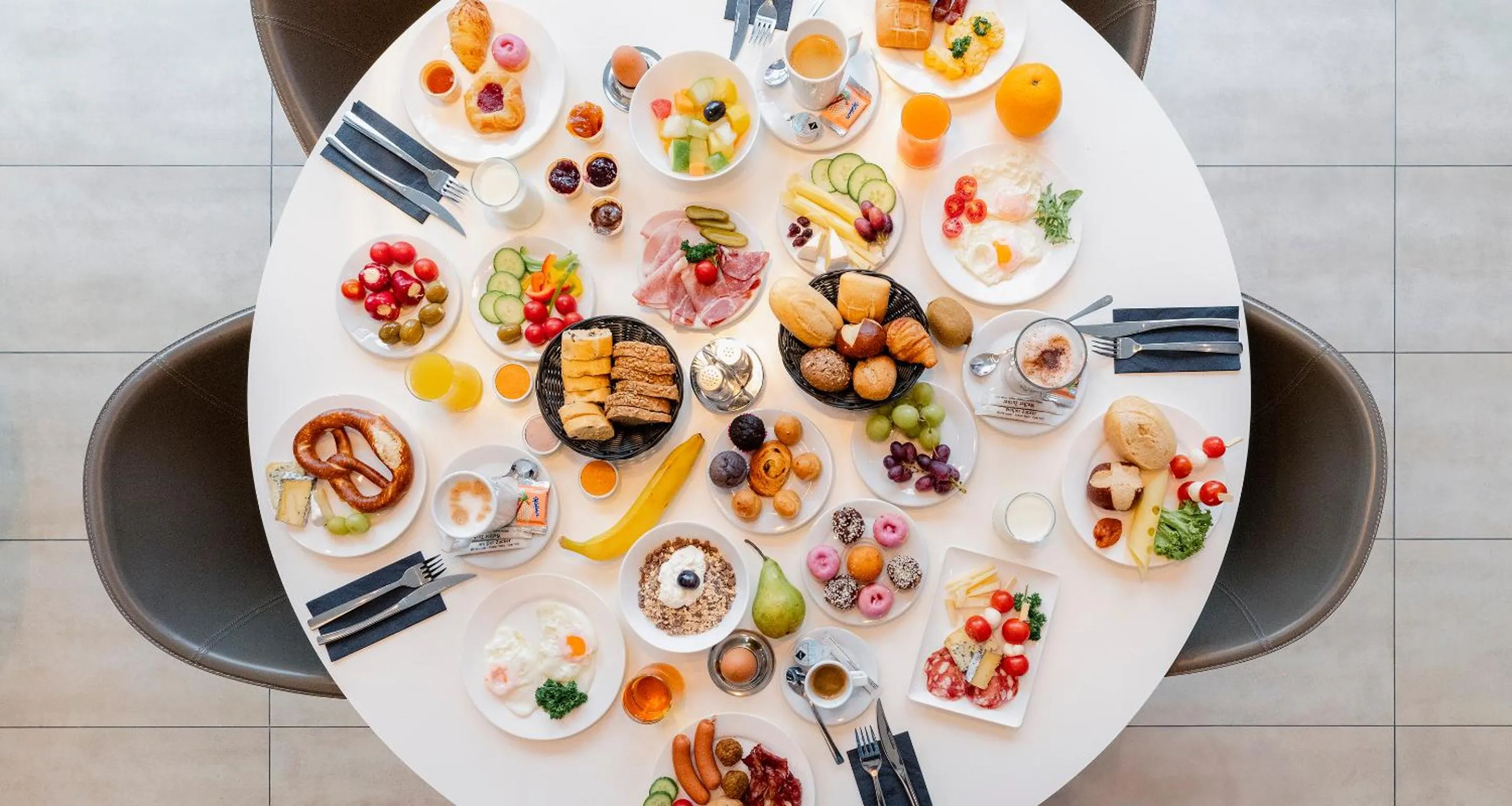 Breakfast in PLAZA INN Graz