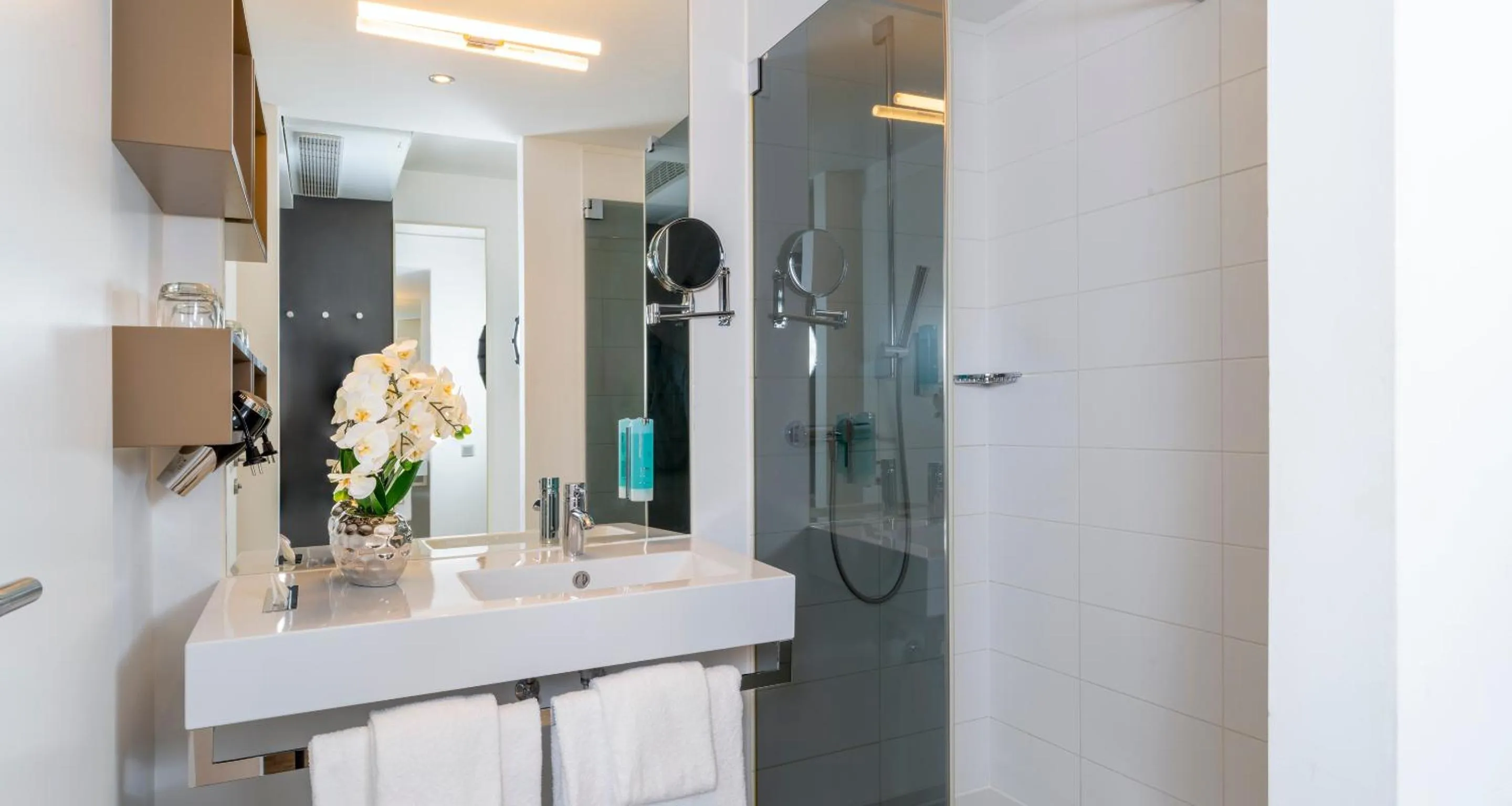 Bathroom in PLAZA INN Graz