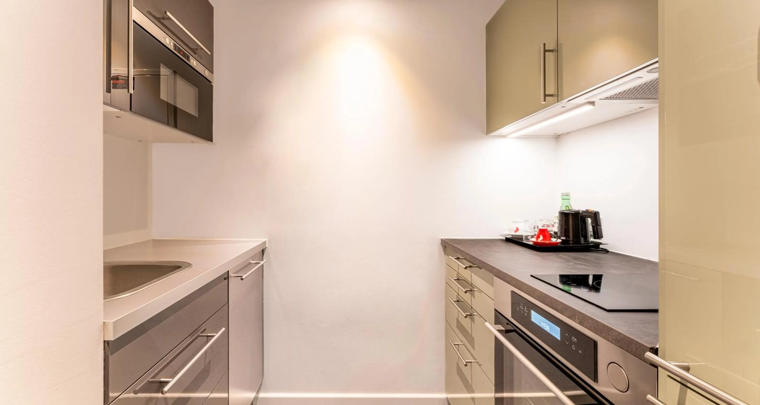 Kitchen or kitchenette, Kitchen/Kitchenette in Roomz Graz