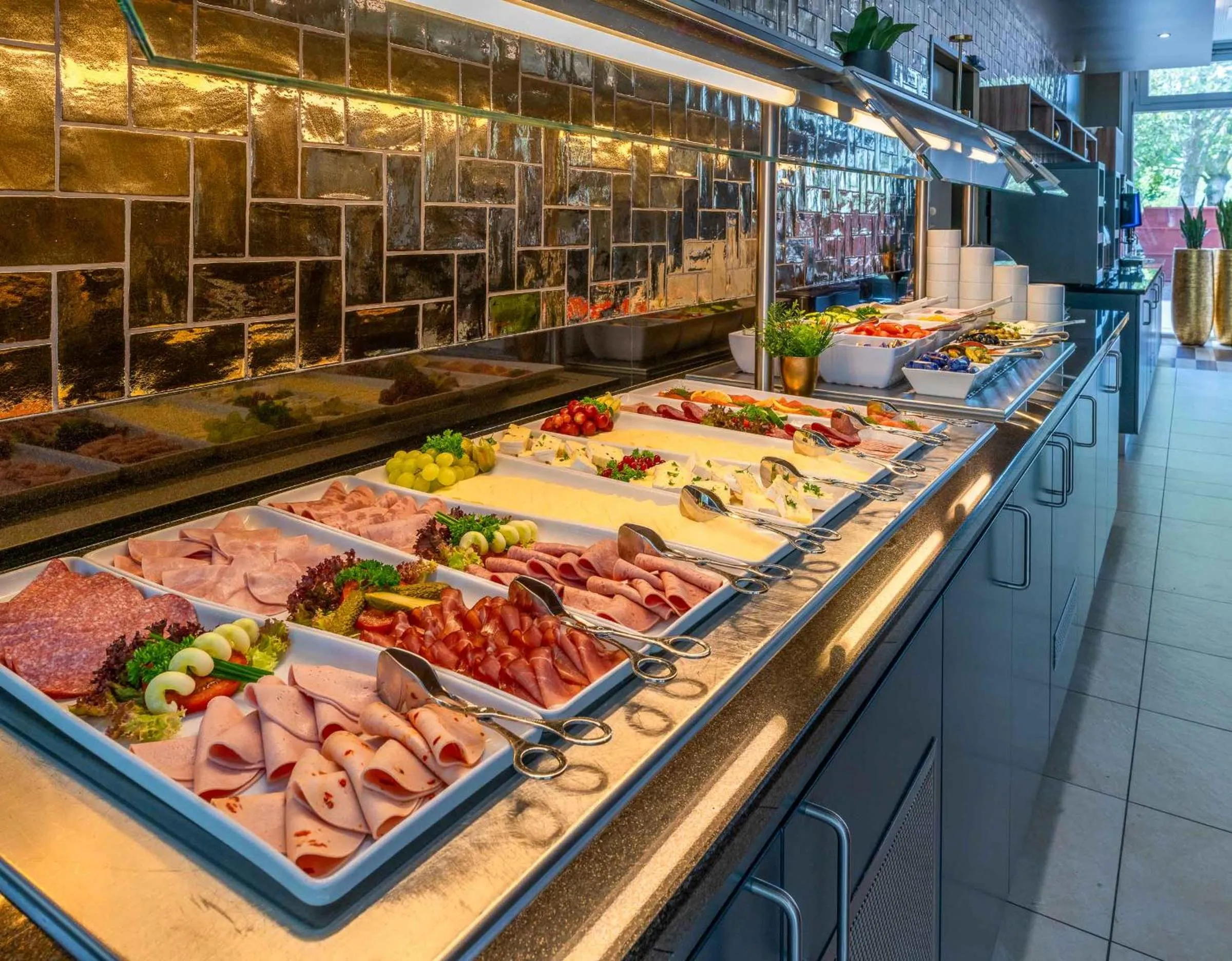 Breakfast, Food in Roomz Graz