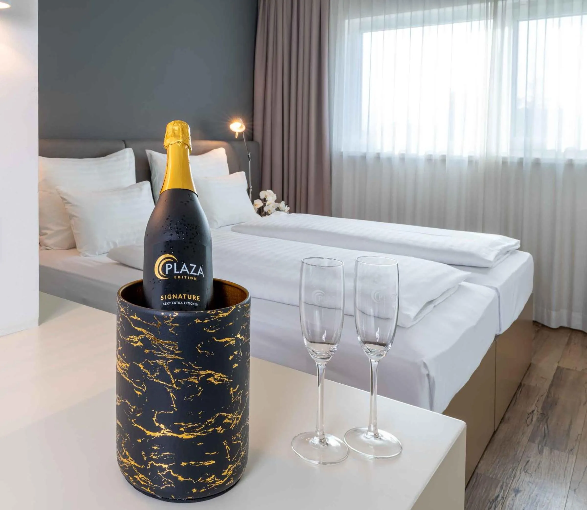 Decorative detail, Bed in Roomz Graz