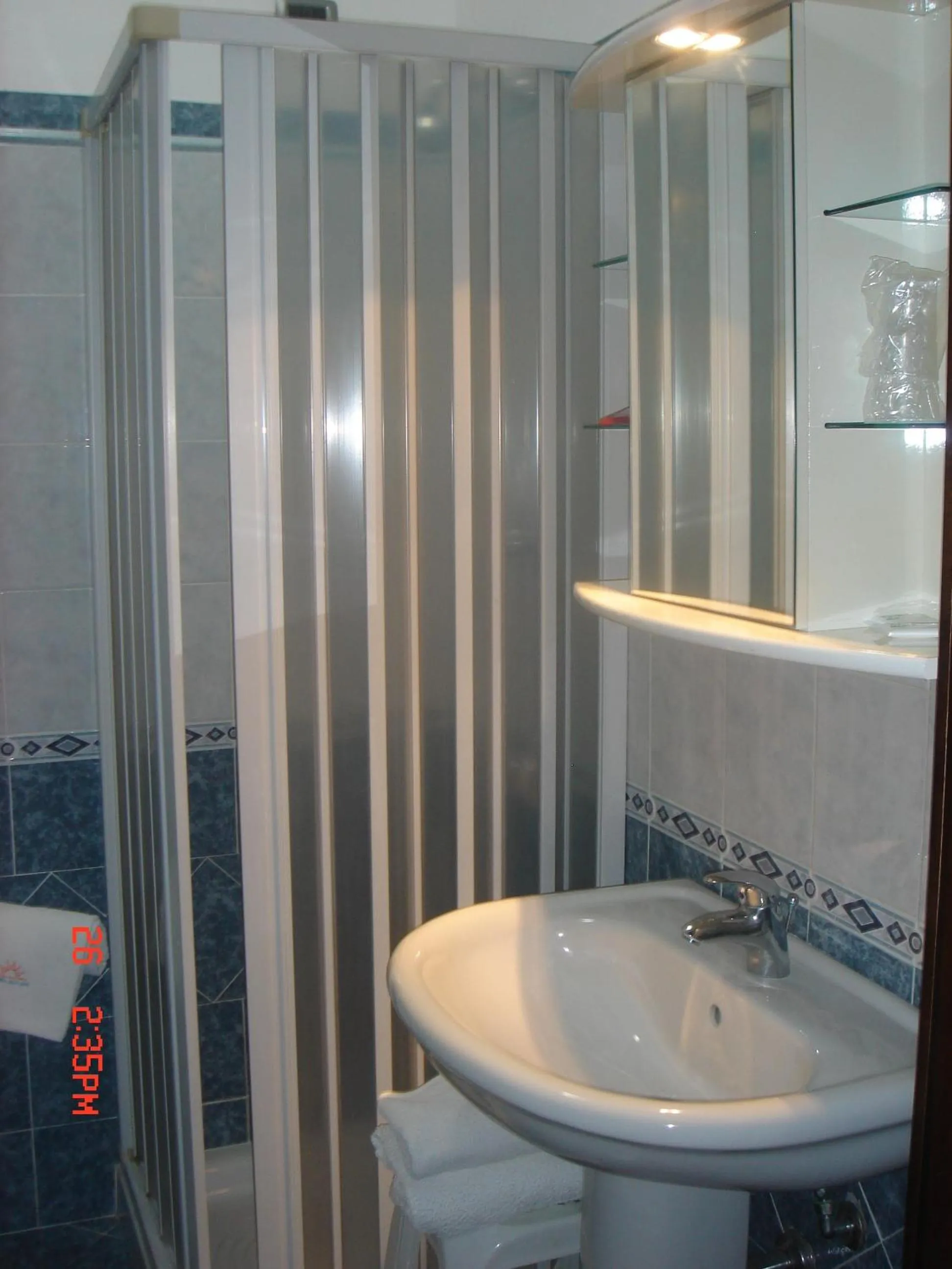 Bathroom in Hotel Ristorante Solari