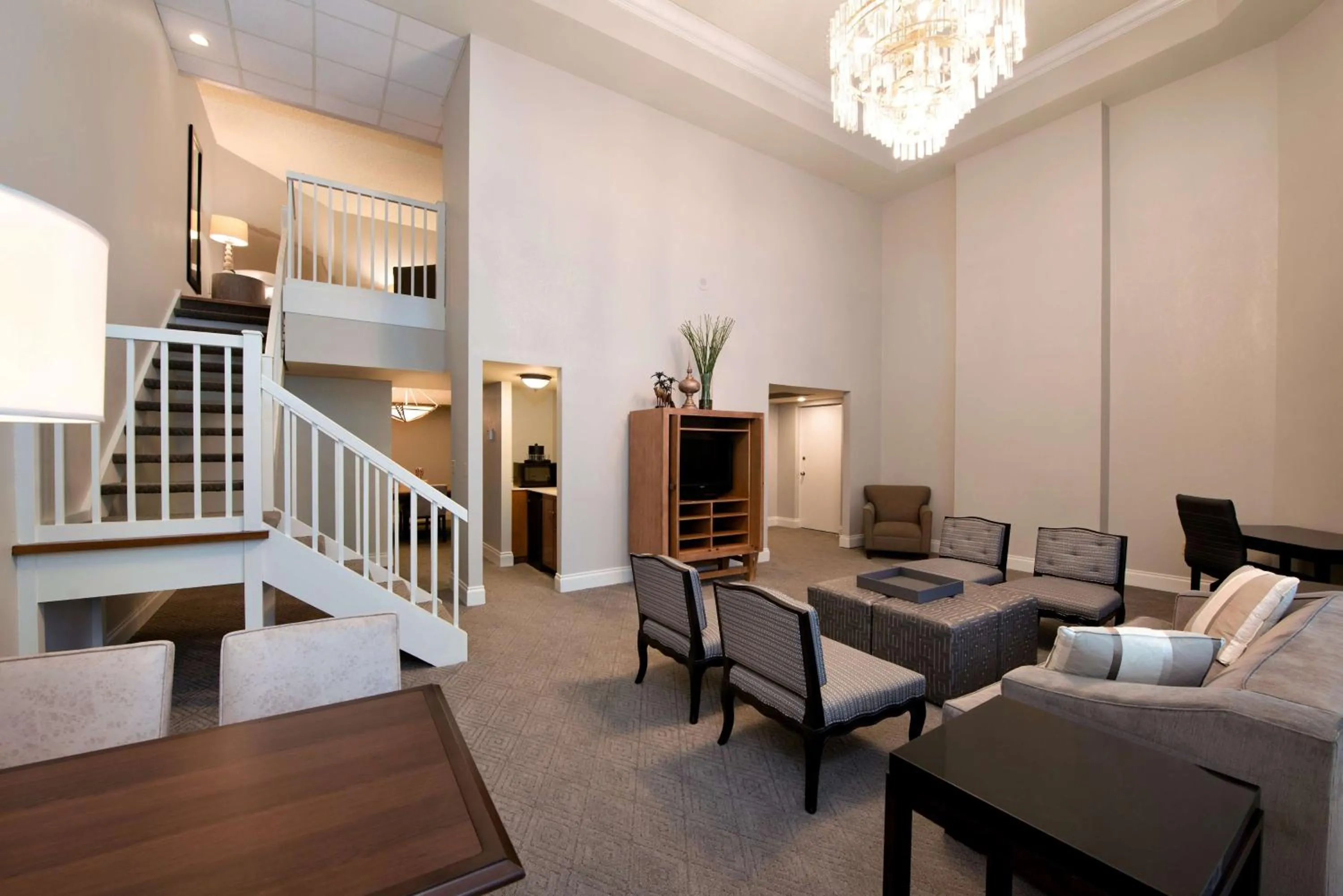 Living room in Embassy Suites Boca Raton