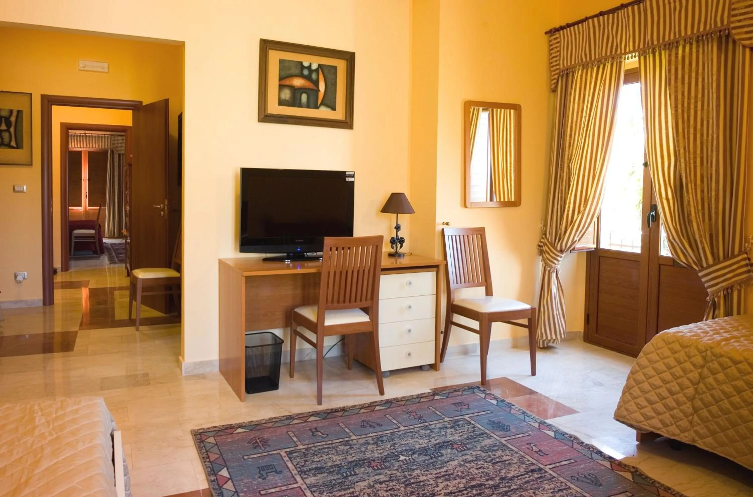 TV and multimedia in B&B Villa Casablanca