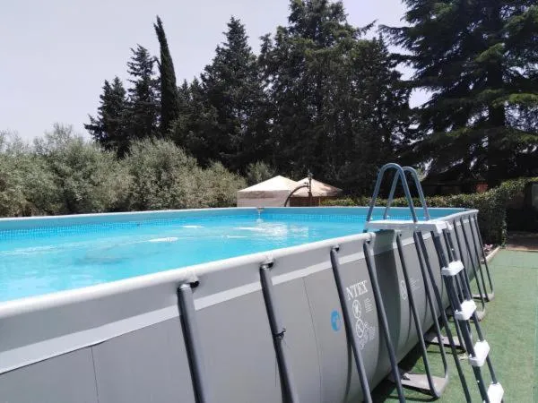 Swimming pool in B&B Villa Casablanca