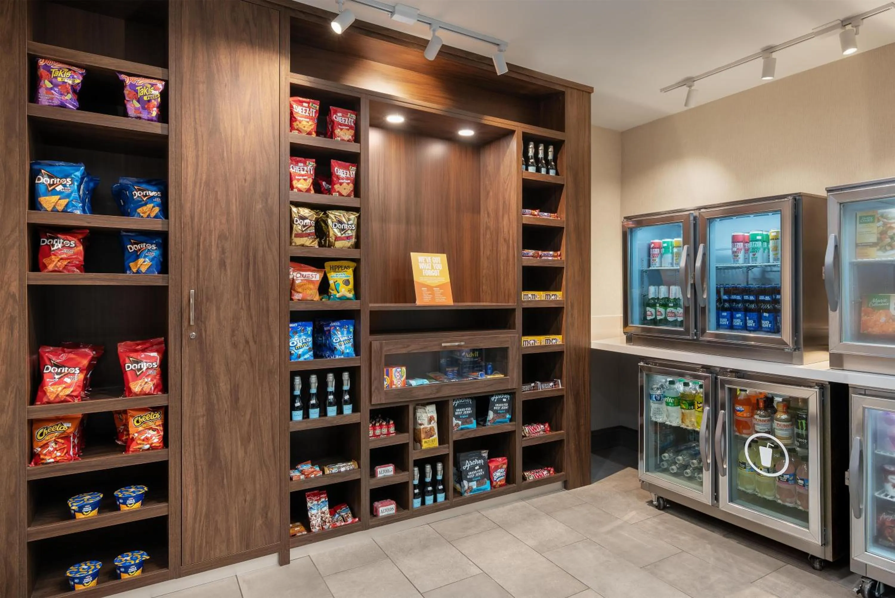 Restaurant/places to eat in Hampton Inn Columbia Northeast-Fort Jackson Area