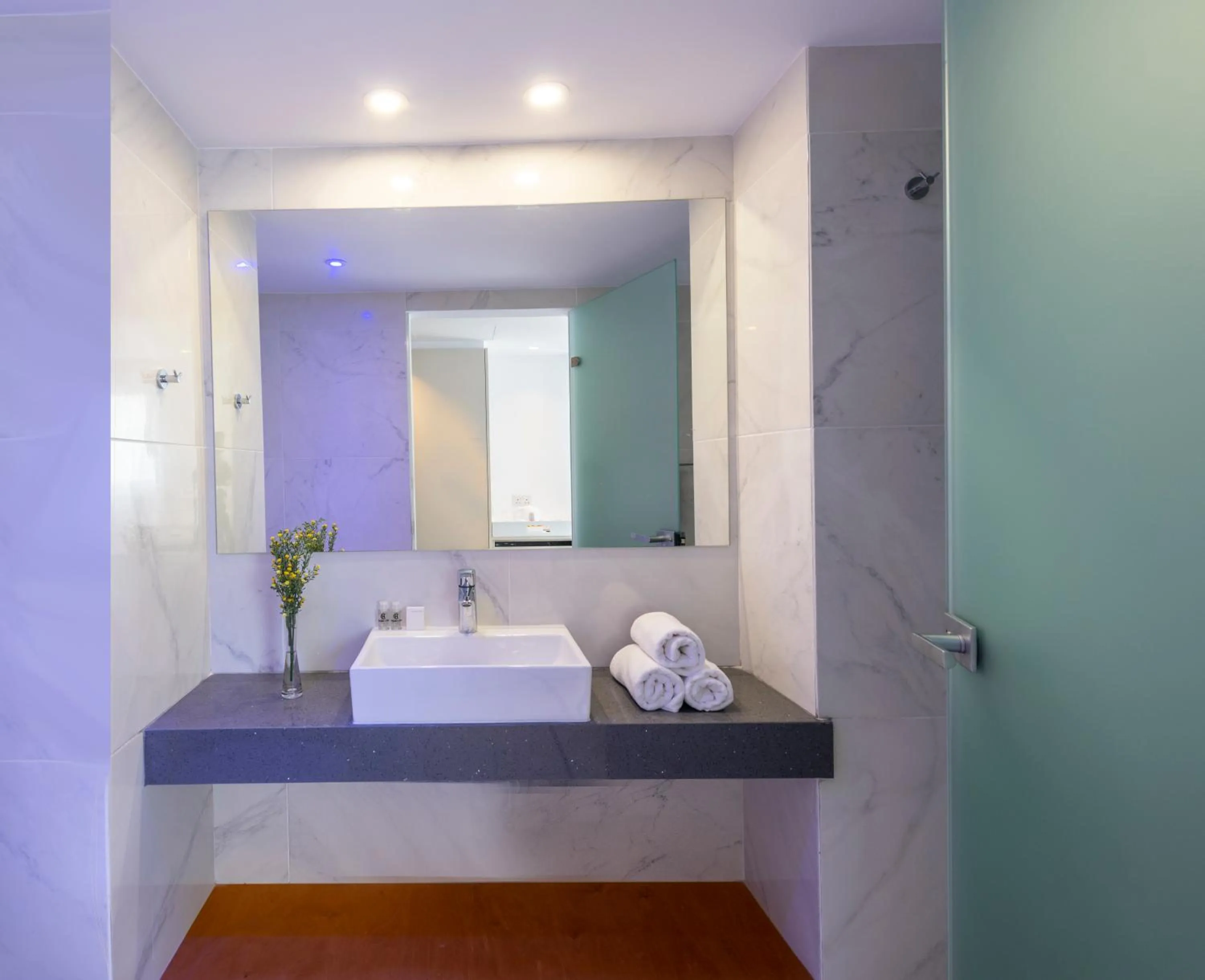 Bathroom in Kokkinos Boutique Hotel