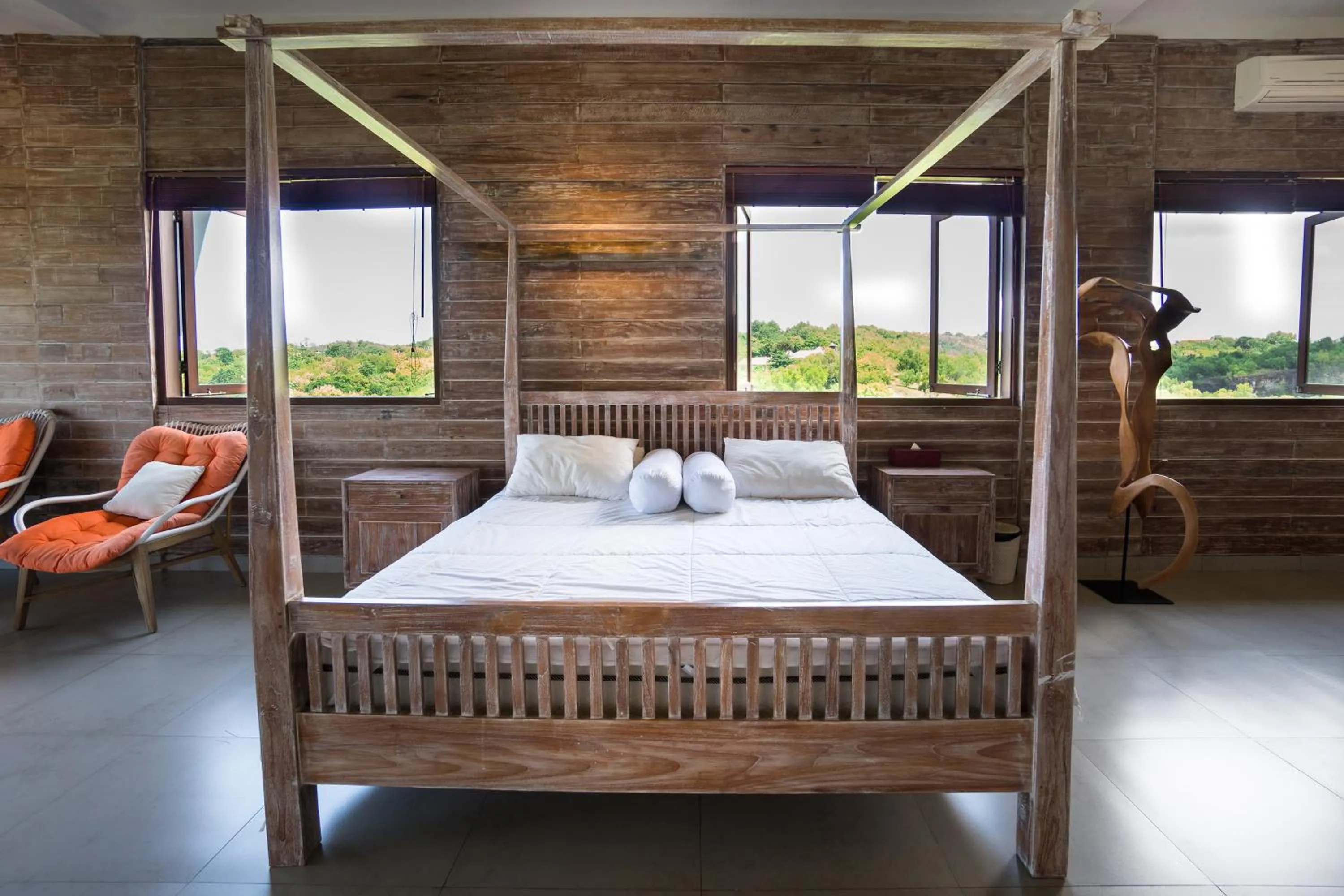 Bed in The Ocean Views Luxury Villas & Apartment