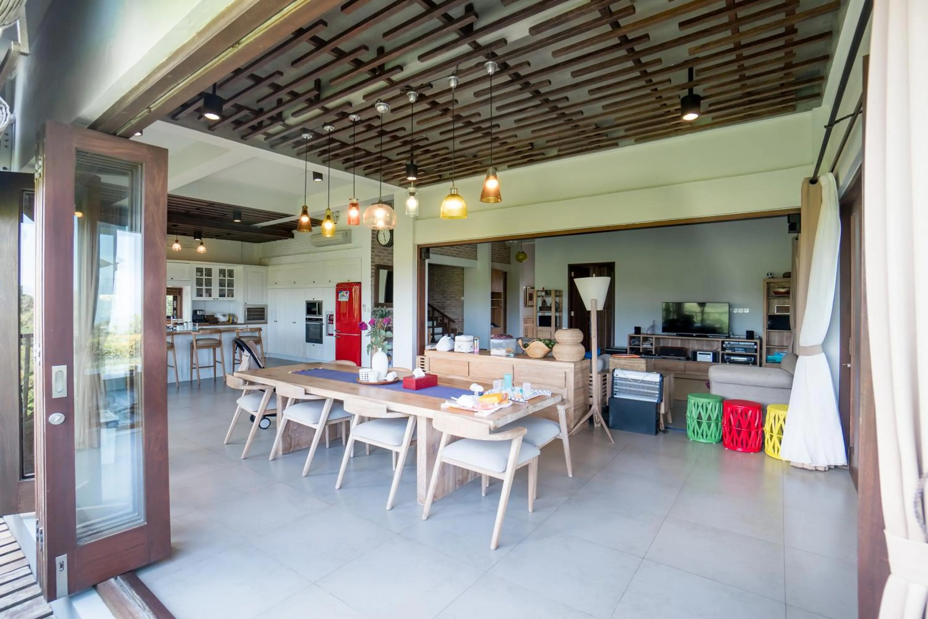 Dining area in The Ocean Views Luxury Villas & Apartment
