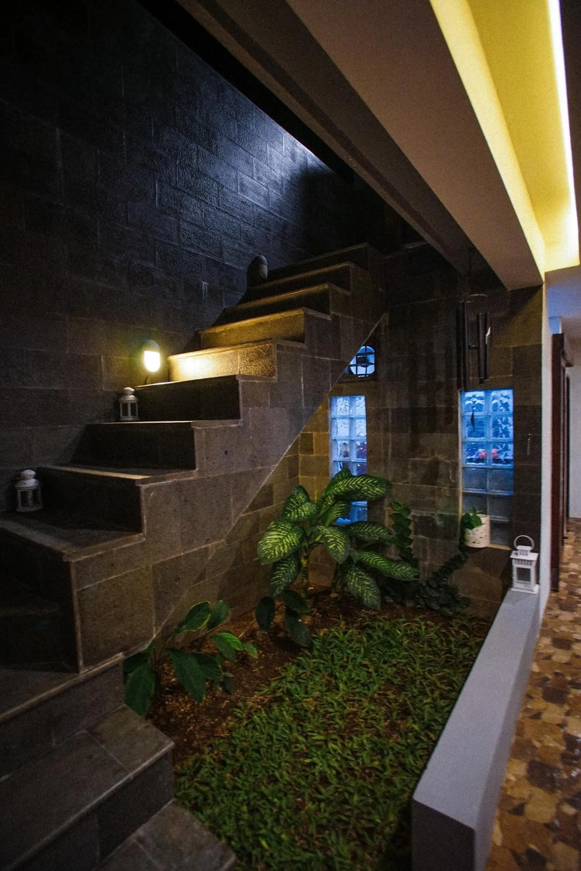 Garden in The Ocean Views Luxury Villas & Apartment