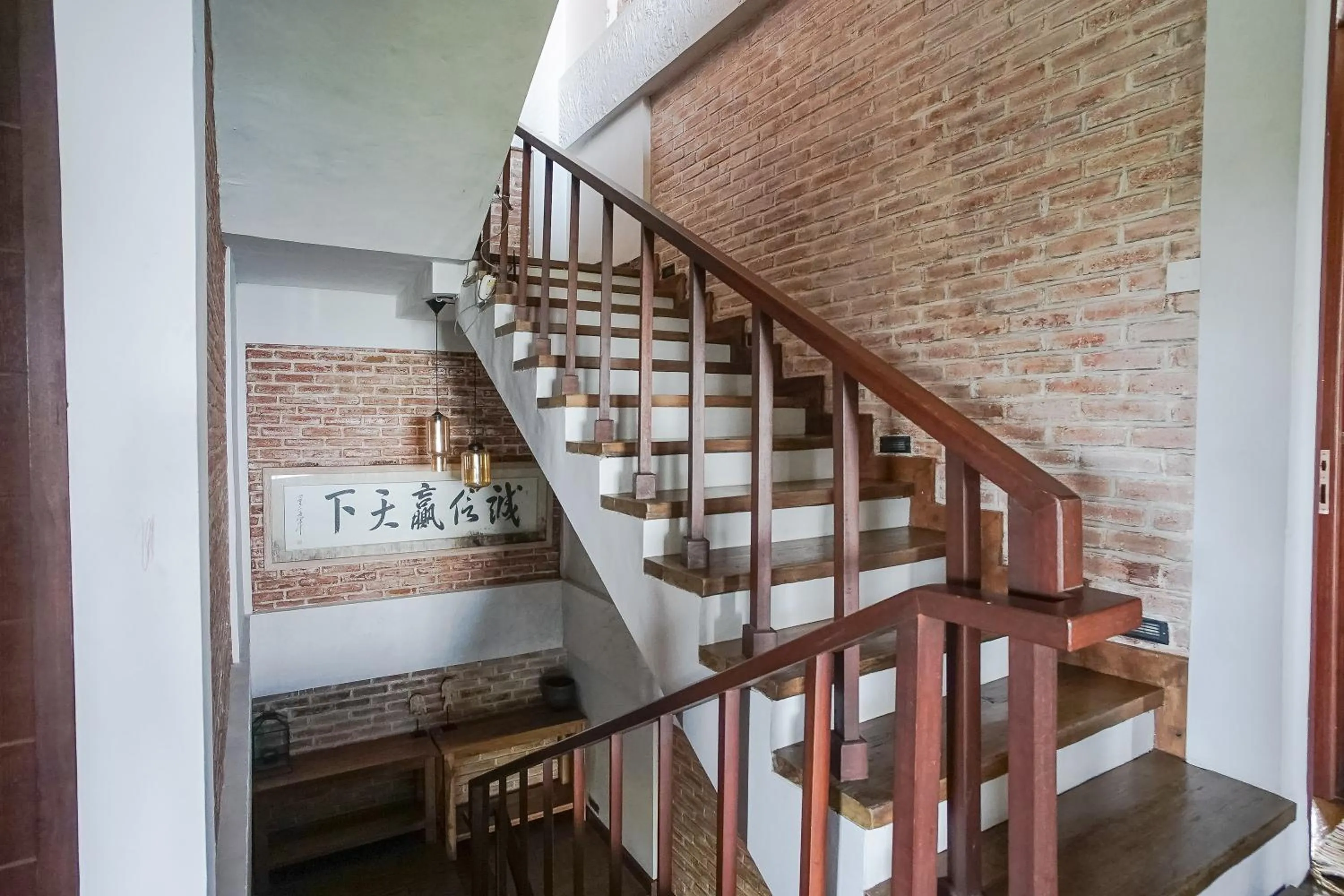 Decorative detail in The Ocean Views Luxury Villas & Apartment