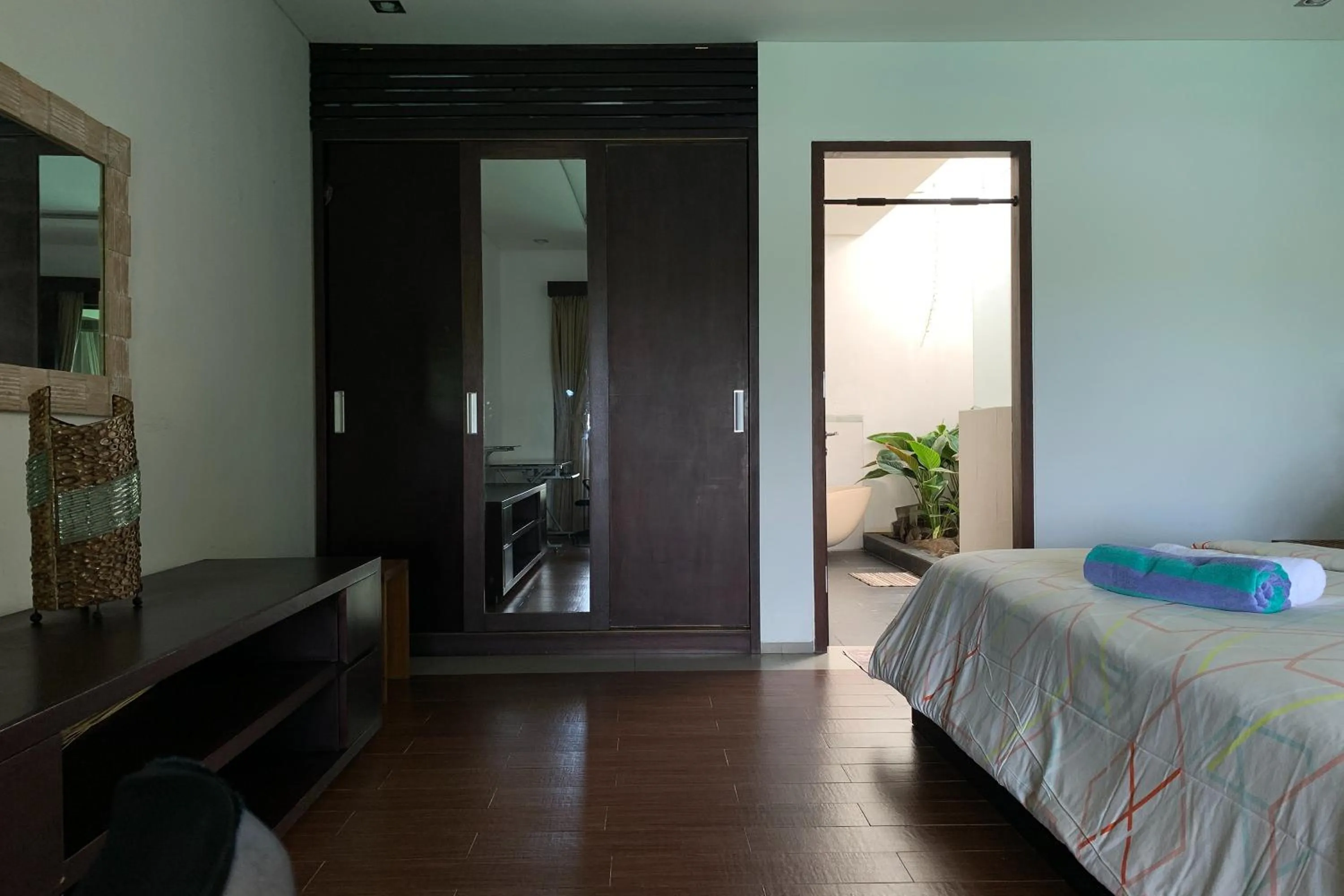 Bed in The Ocean Views Luxury Villas & Apartment