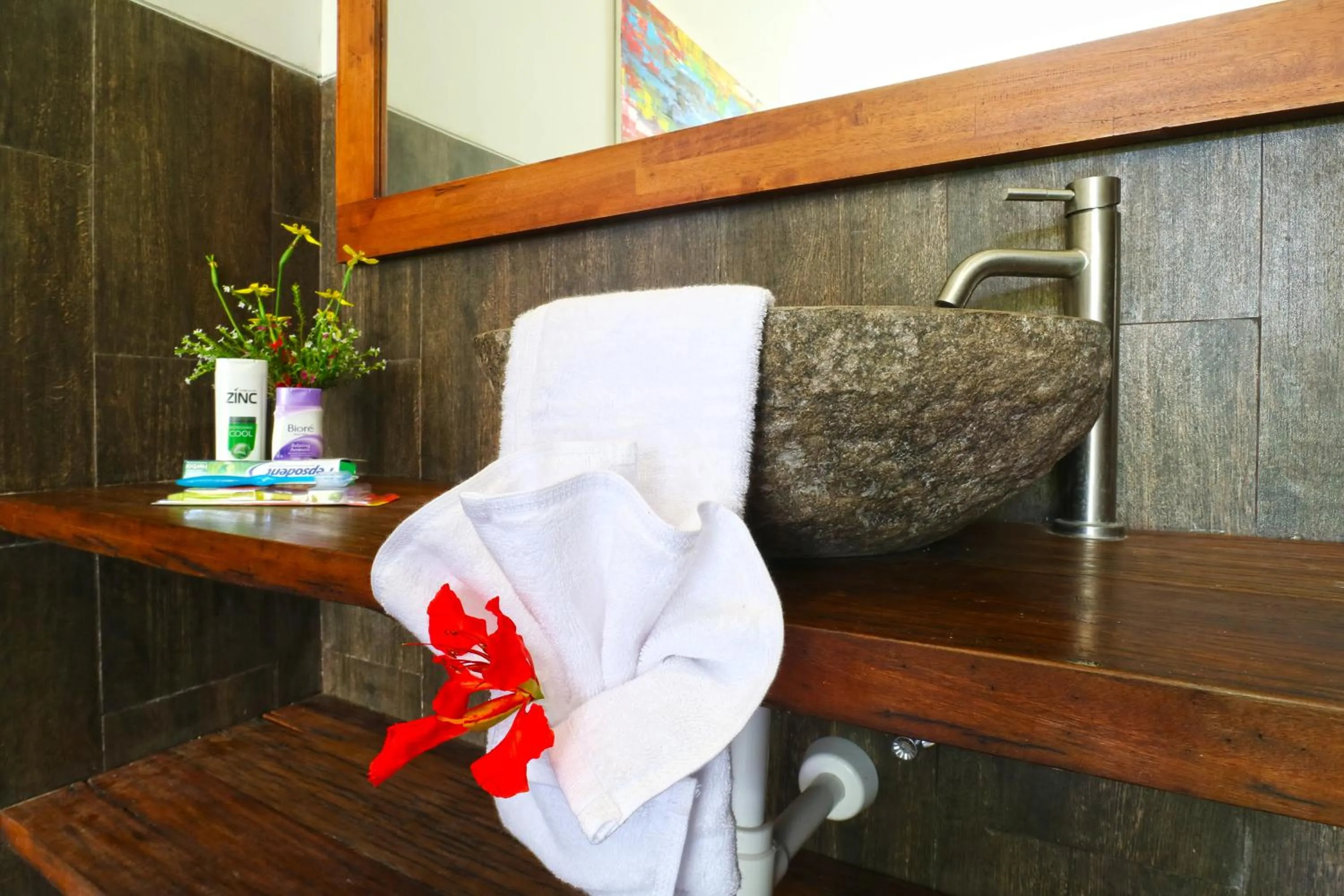 Bathroom in The Ocean Views Luxury Villas & Apartment