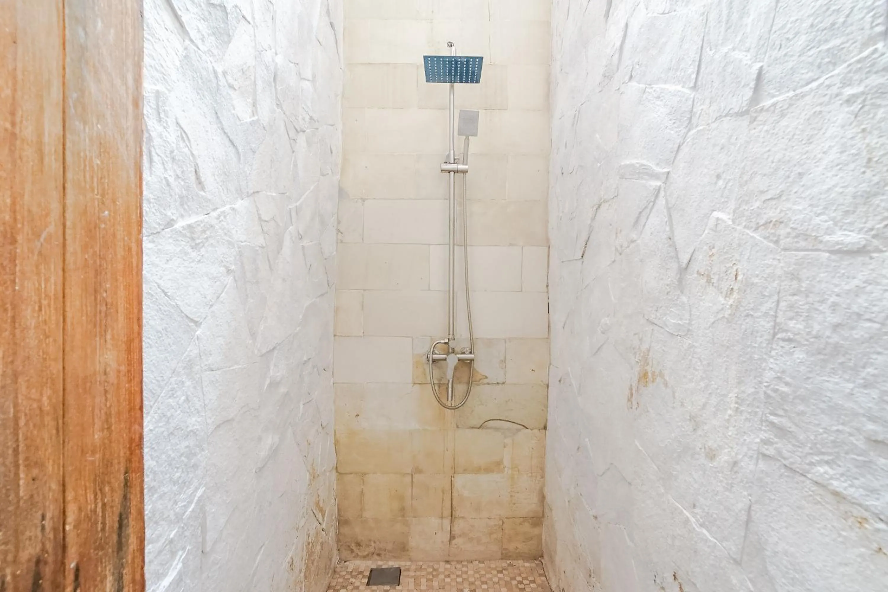 Bathroom in The Ocean Views Luxury Villas & Apartment