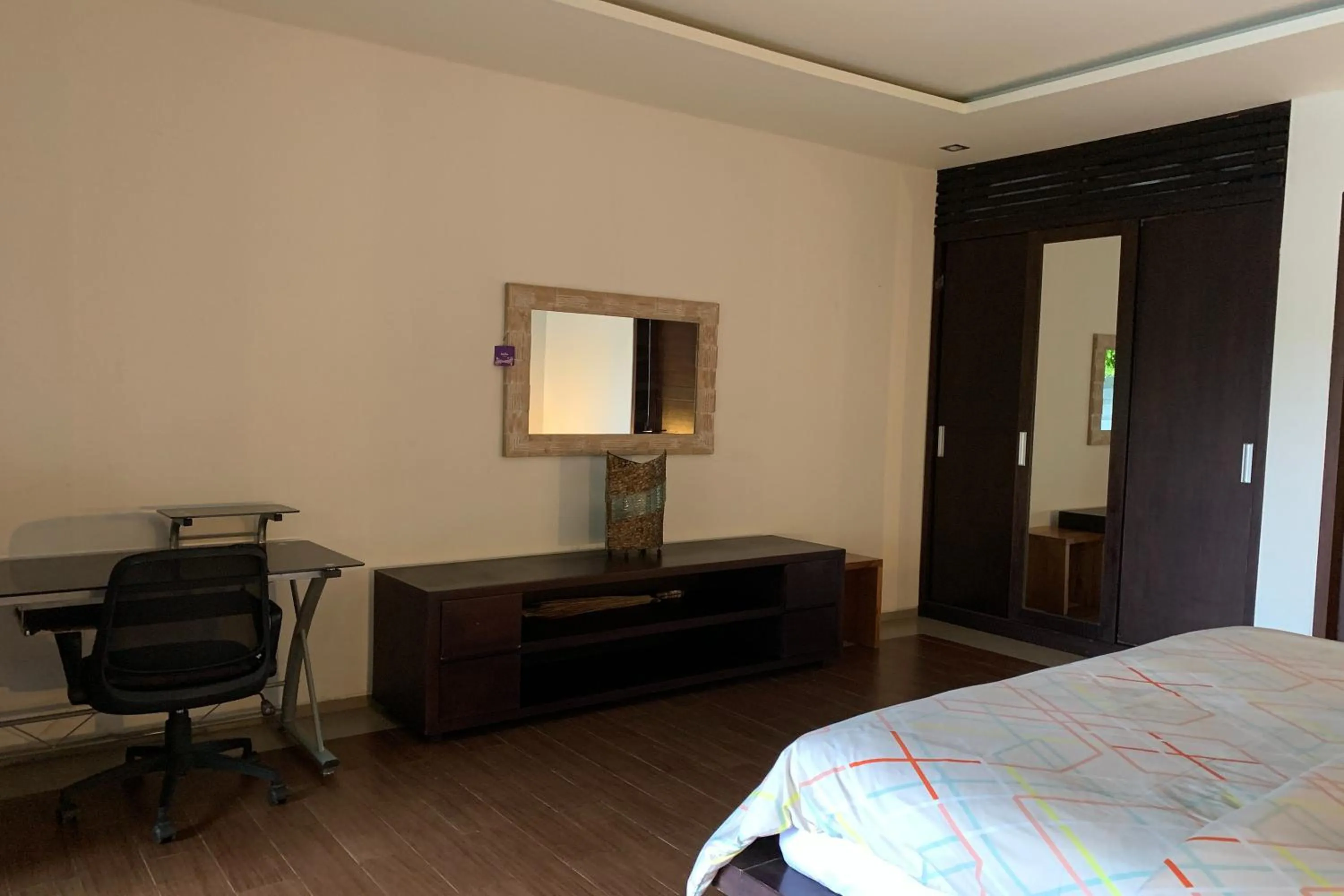 Bed in The Ocean Views Luxury Villas & Apartment