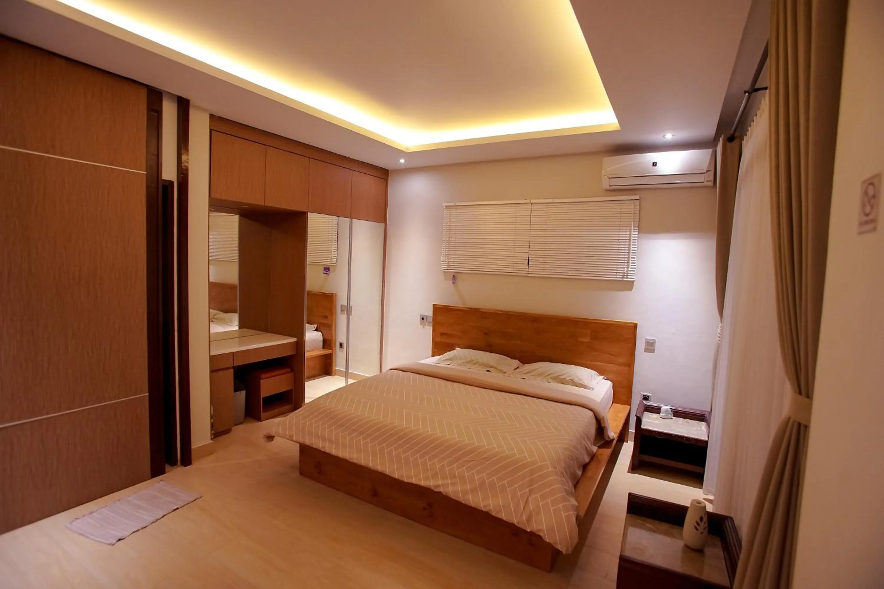 Bed in The Ocean Views Luxury Villas & Apartment