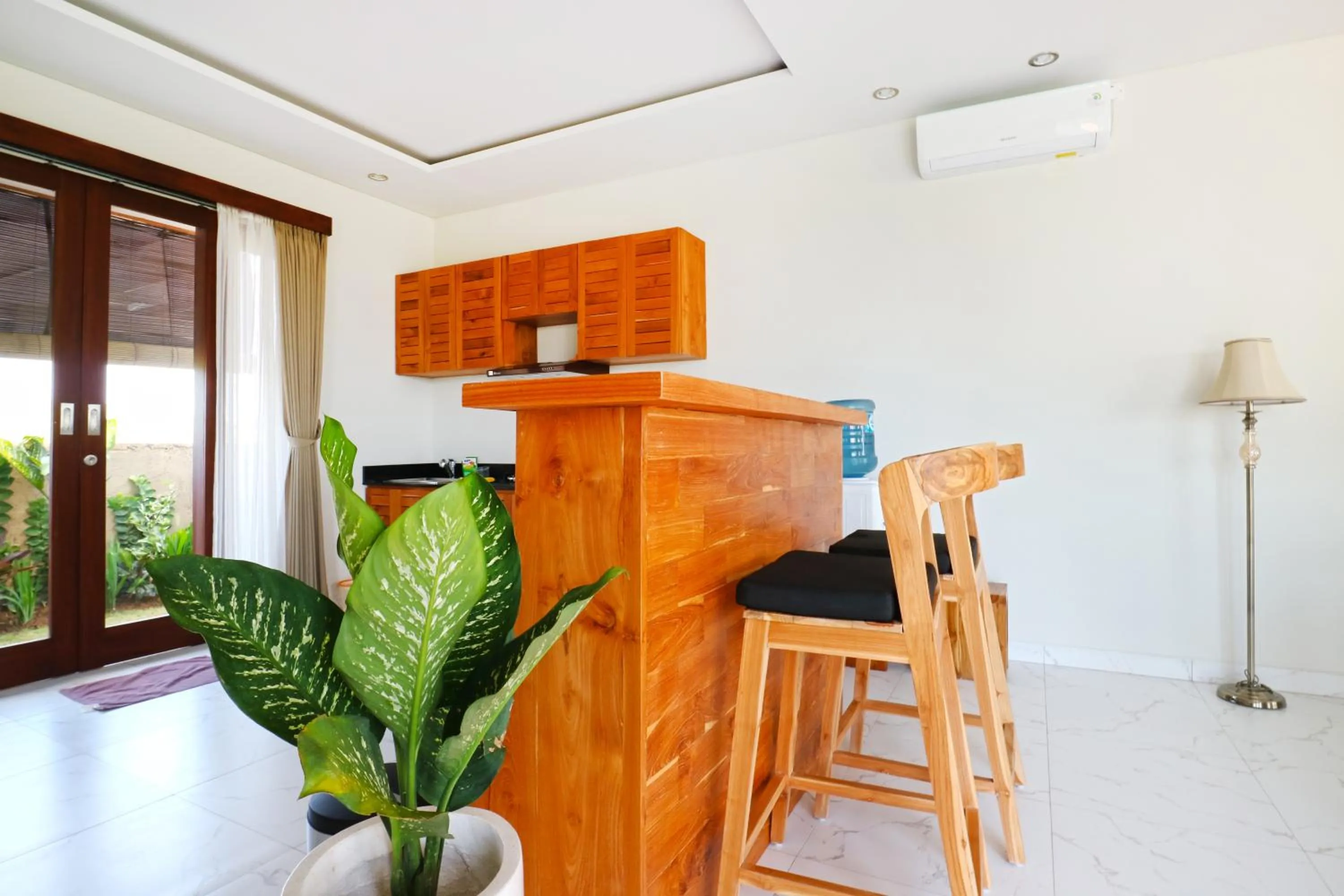 Dining area in The Ocean Views Luxury Villas & Apartment