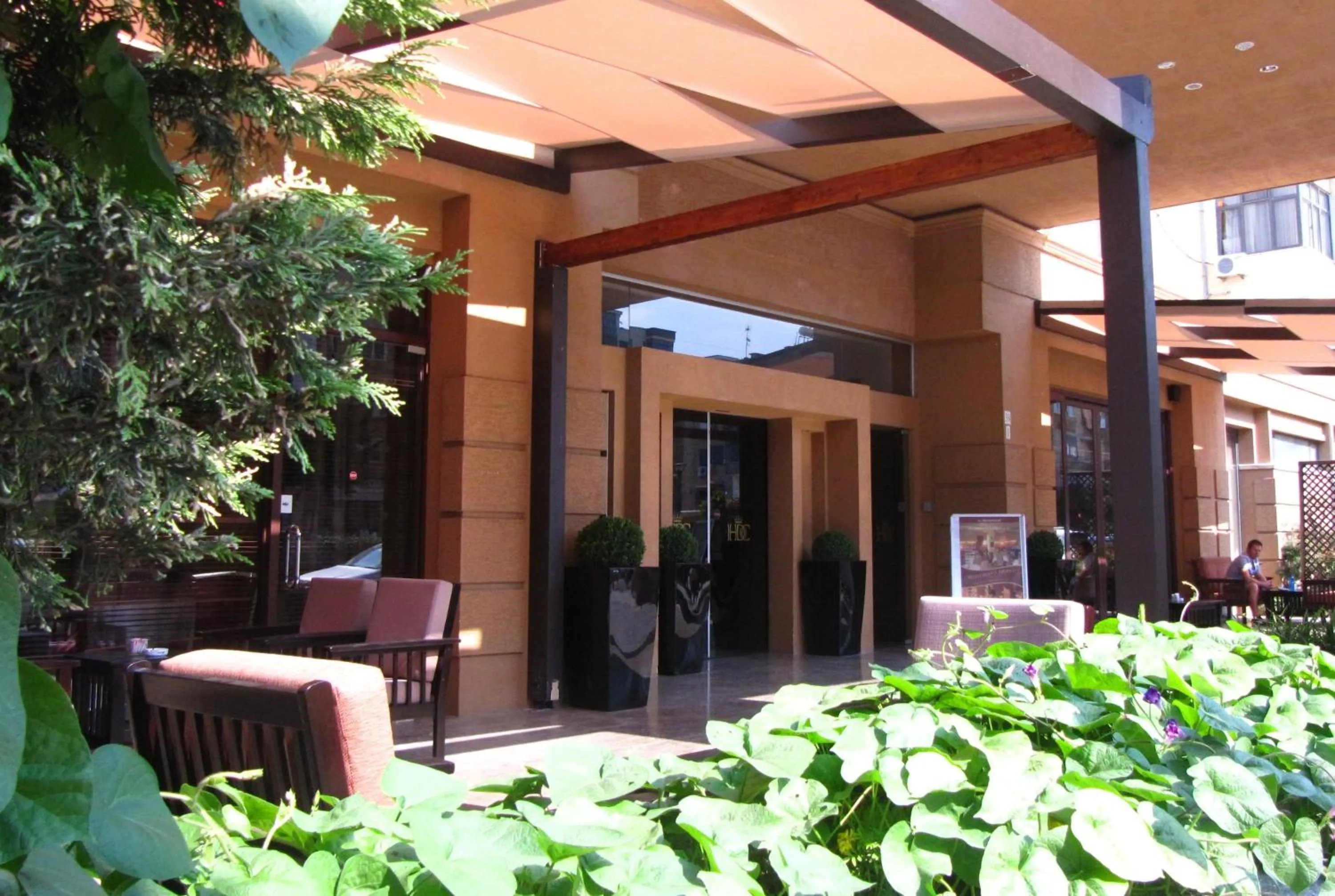 Facade/entrance in Hotel Doro City