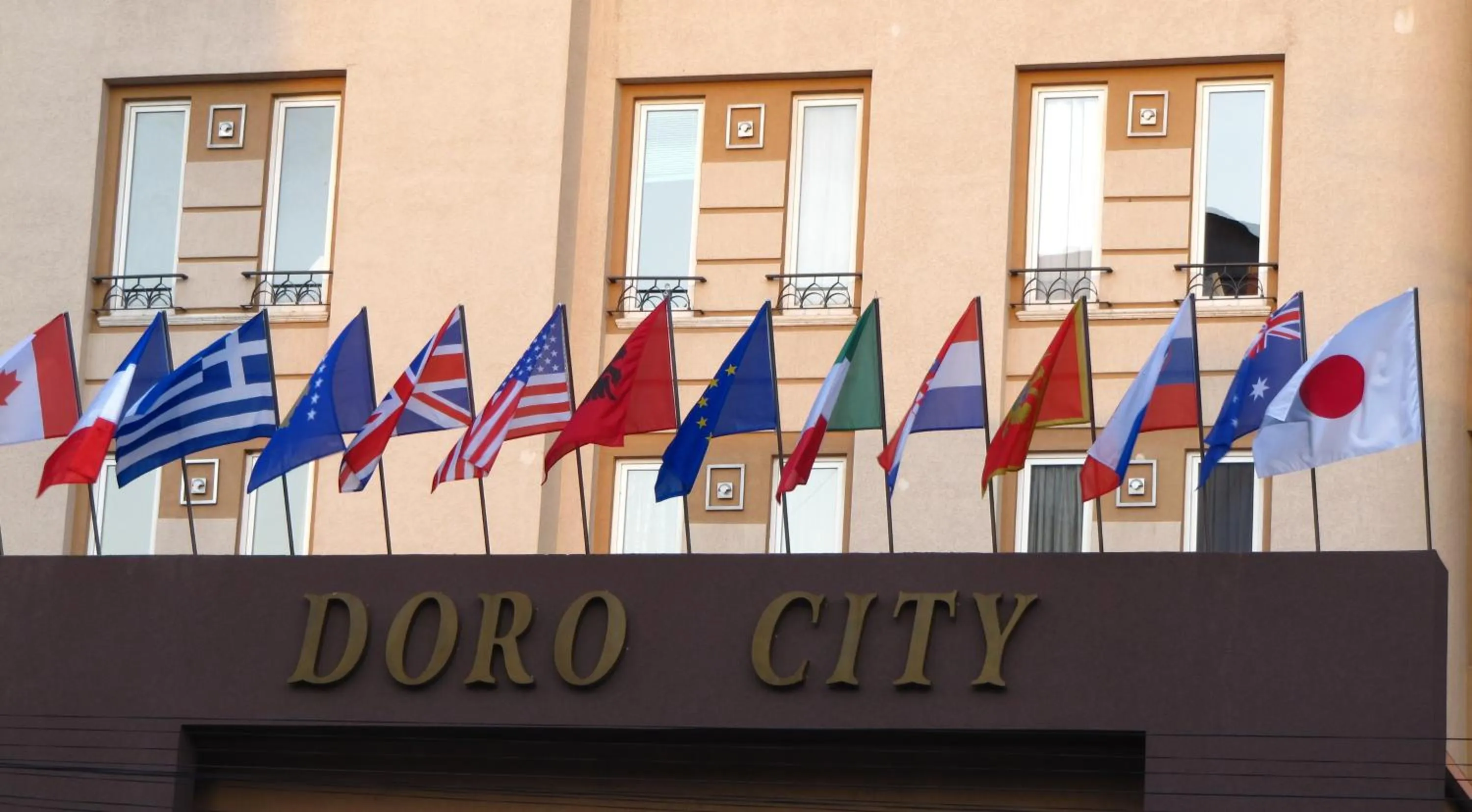 Facade/entrance in Hotel Doro City
