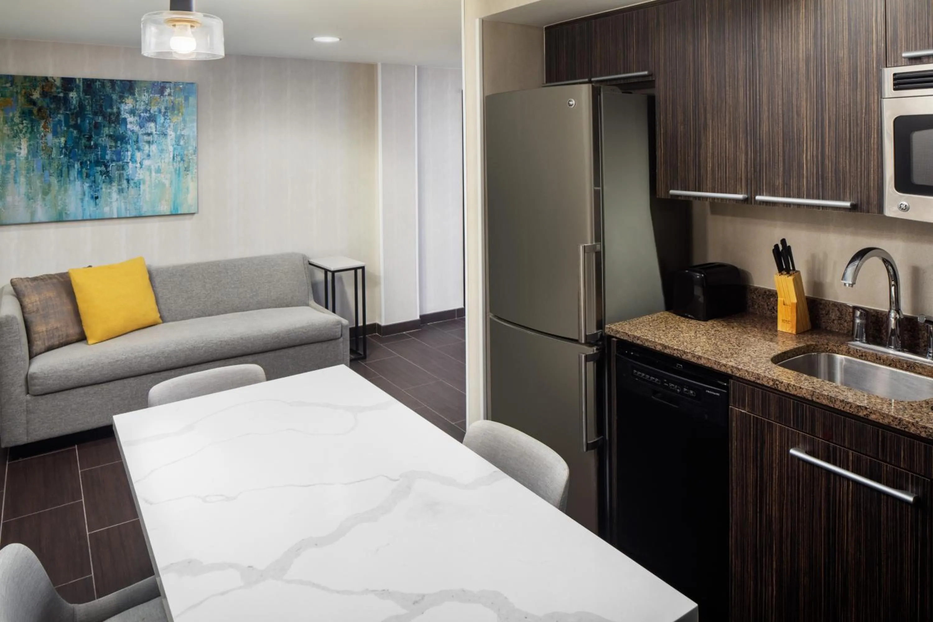 Kitchen or kitchenette in The Bethesdan Hotel, Tapestry Collection by Hilton