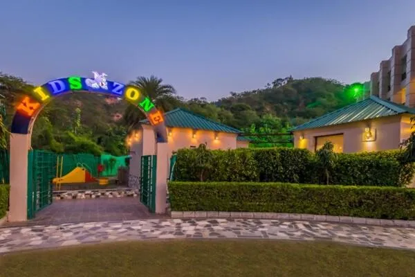 Golden Tulip Chandigarh, Panchkula