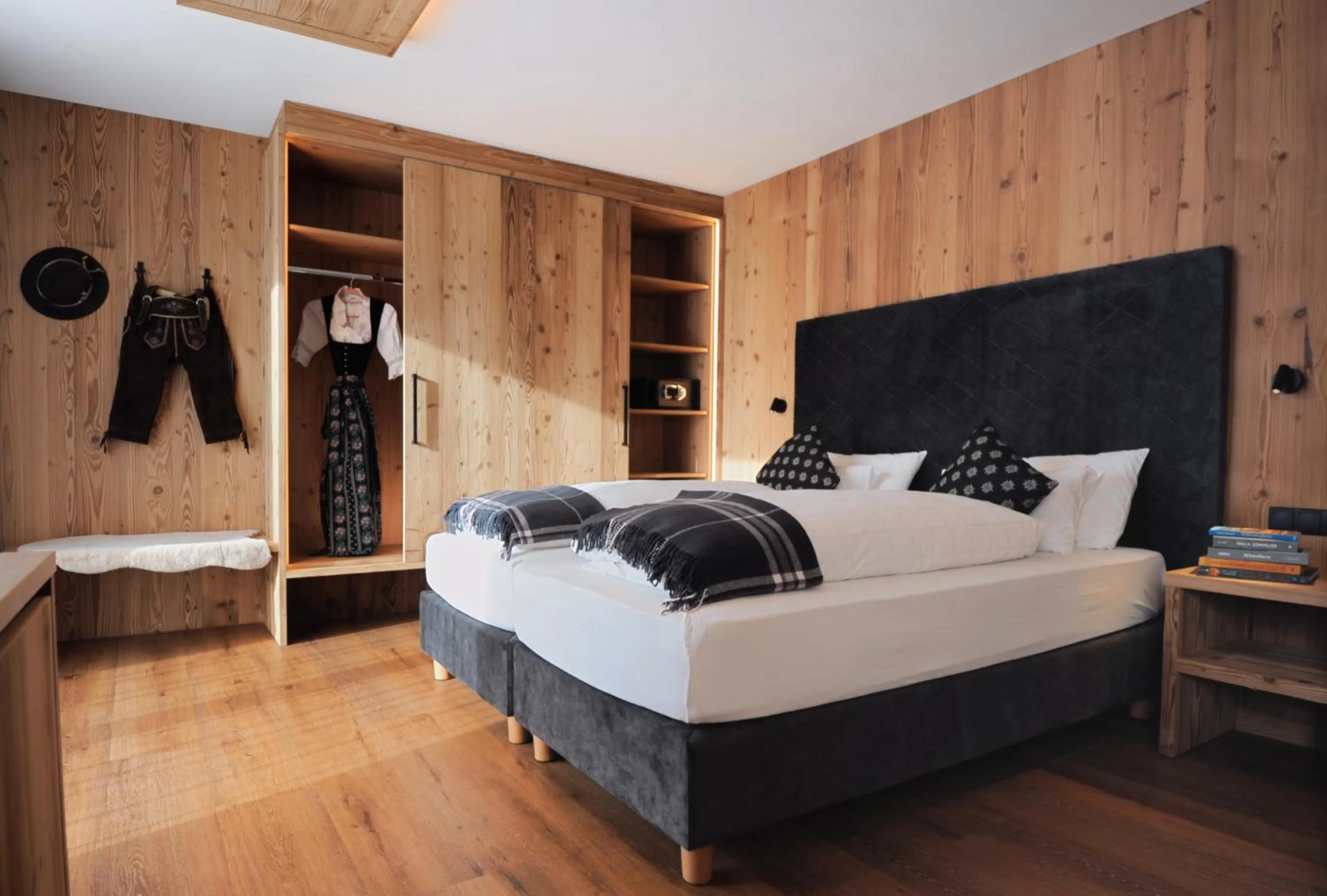 Photo of the whole room, Bed in Hotel Italia