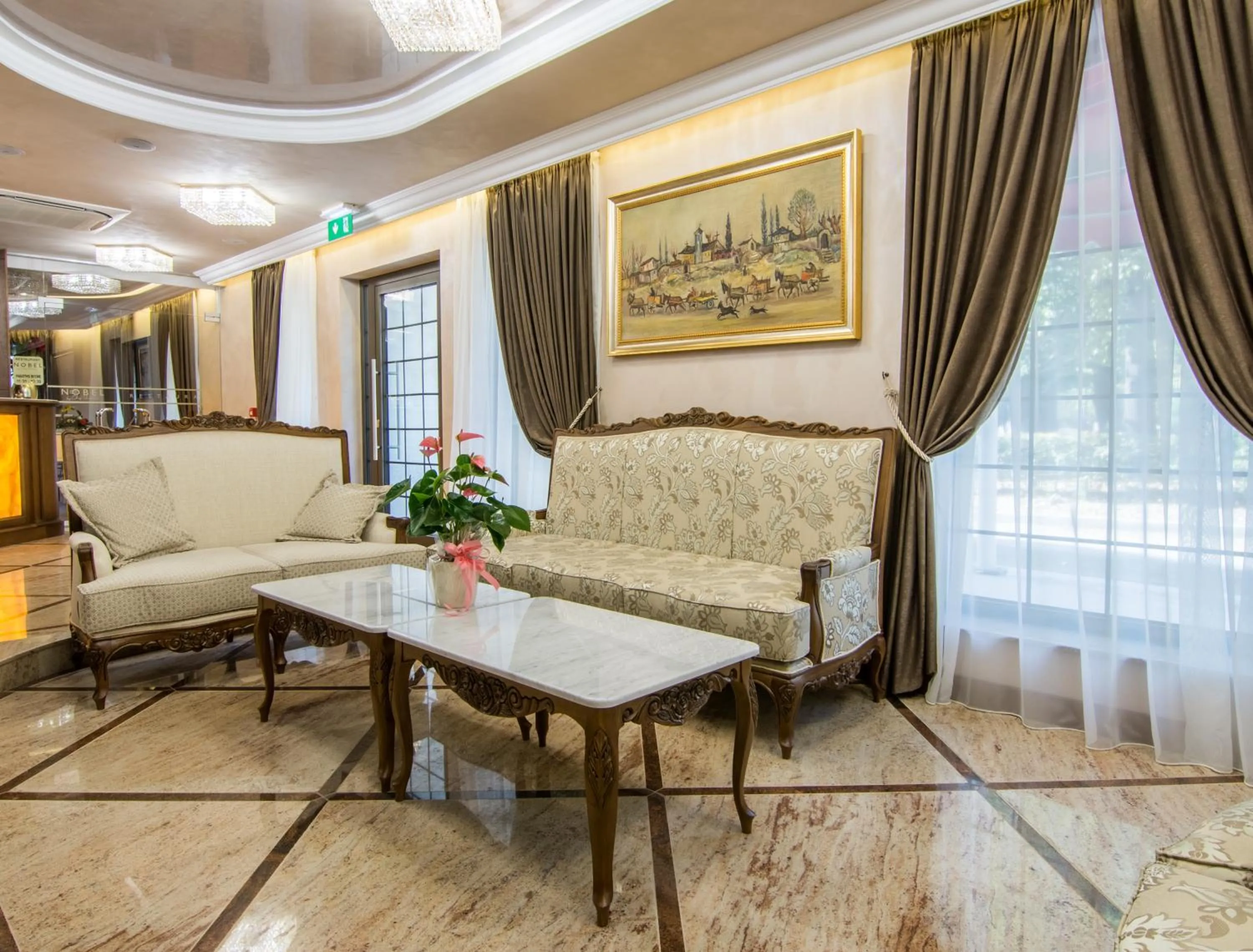 Lobby or reception in Residence City Garden - Certificate of Excellence Top 10 BEST Five-Stars City Hotels for 2024 awarded by HTIF