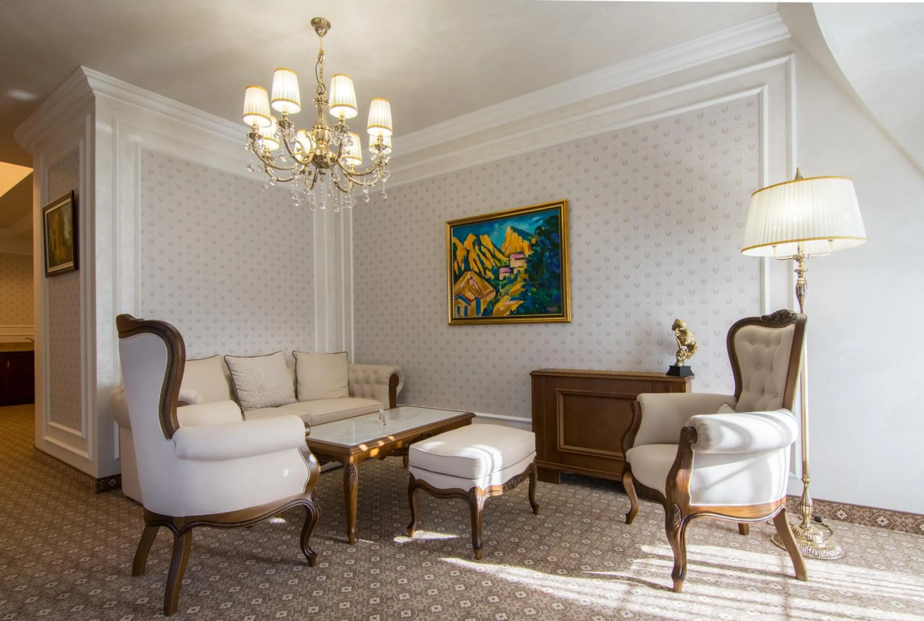 Living room in Residence City Garden - Certificate of Excellence Top 10 BEST Five-Stars City Hotels for 2024 awarded by HTIF