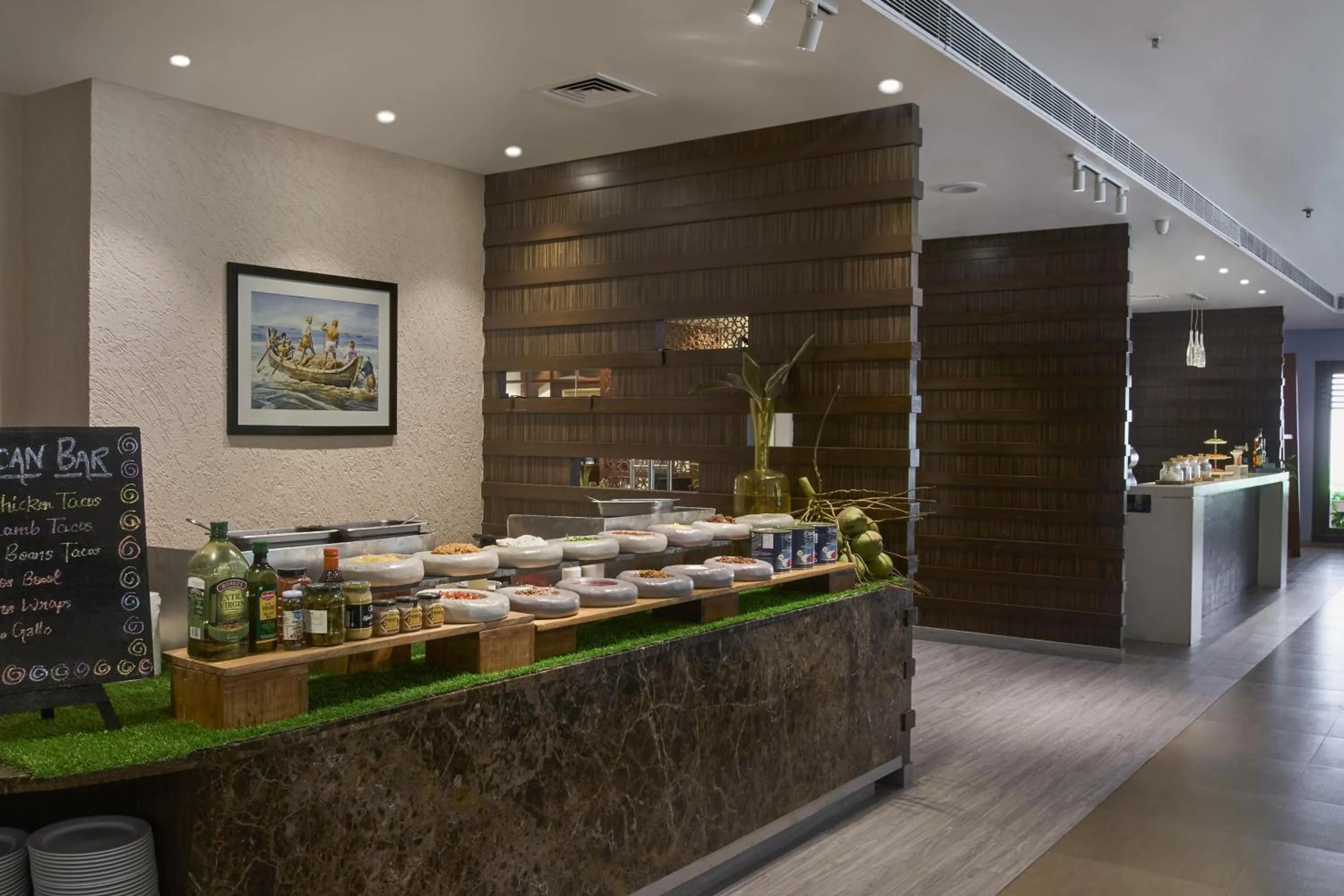 Restaurant/places to eat in Radisson Blu Resort, Goa