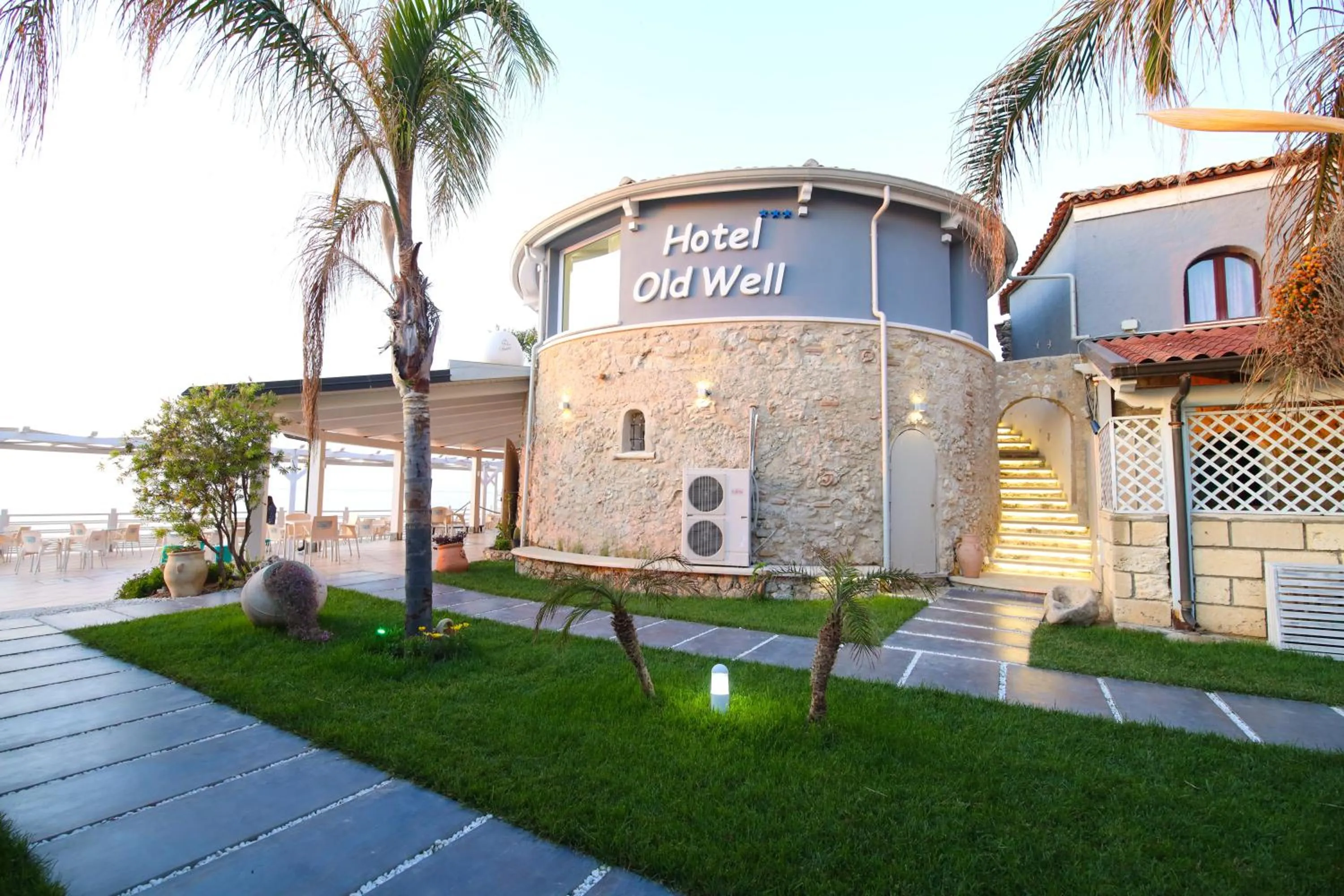 Property building in Oldwell Hotel