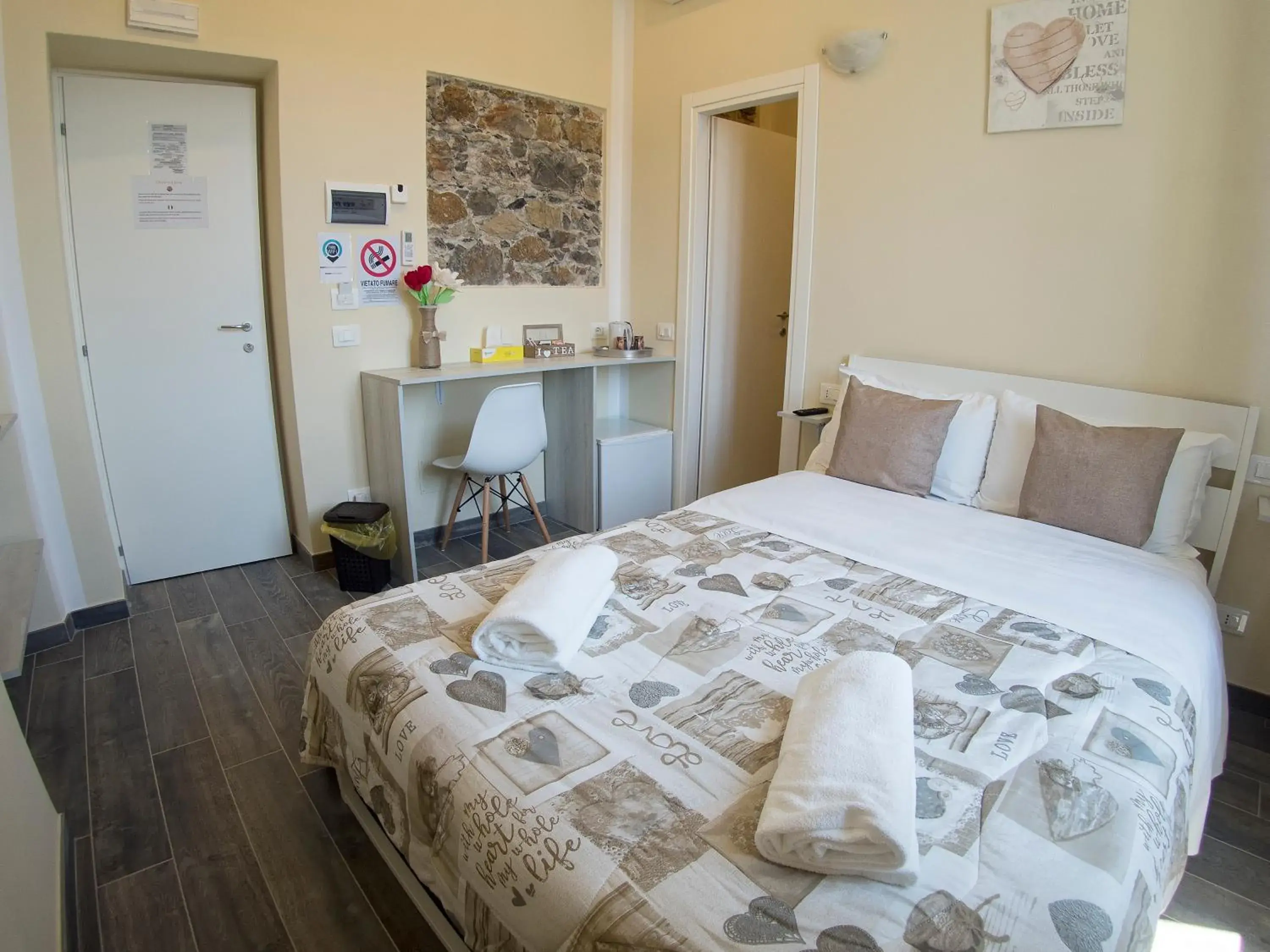 Double Room in Vicolocorto Affittacamere Double Room in Vicolocorto Affittacamere