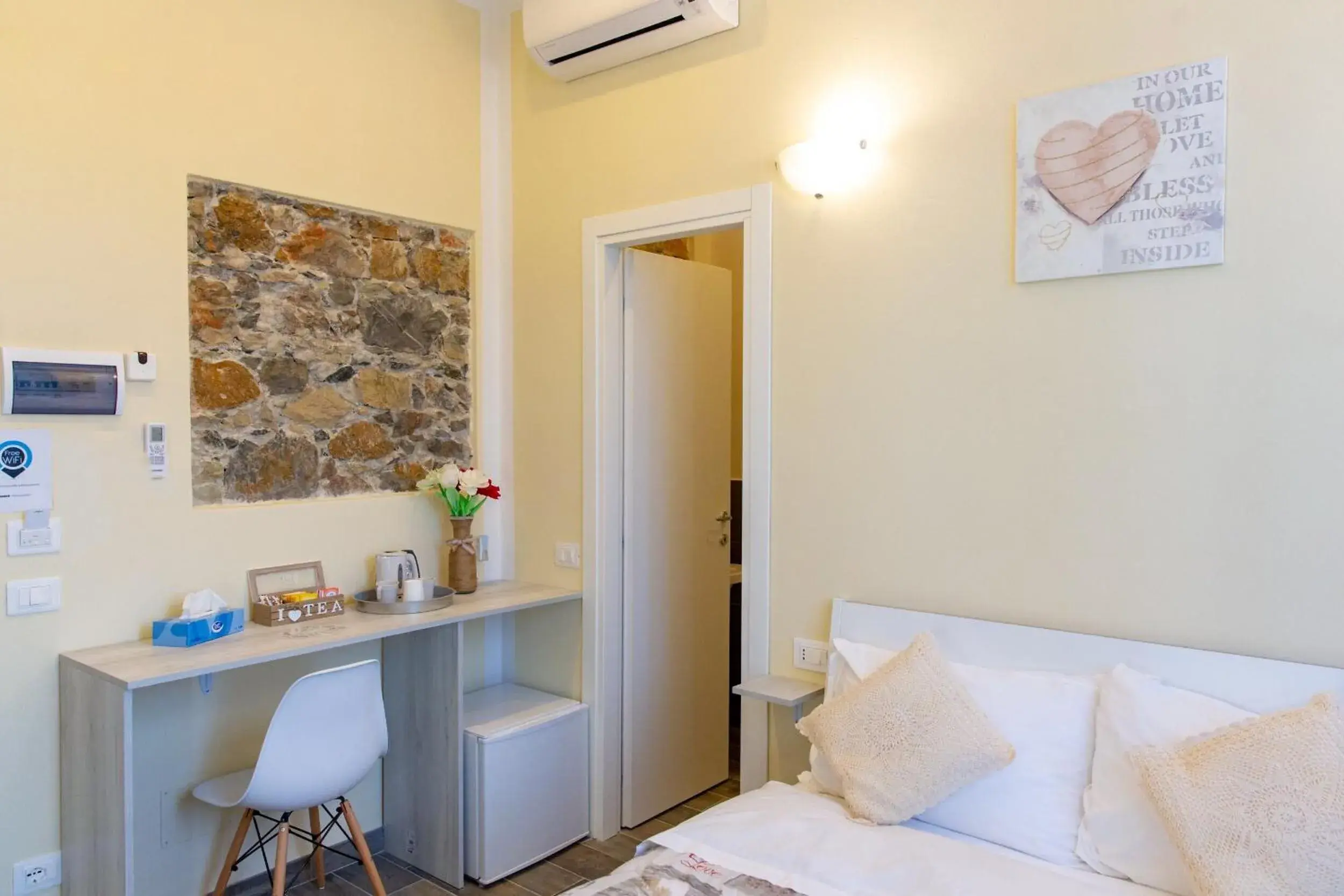 Double Room in Vicolocorto Affittacamere Double Room in Vicolocorto Affittacamere