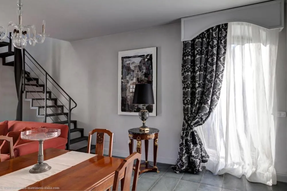 Seating area in La Gabelletta