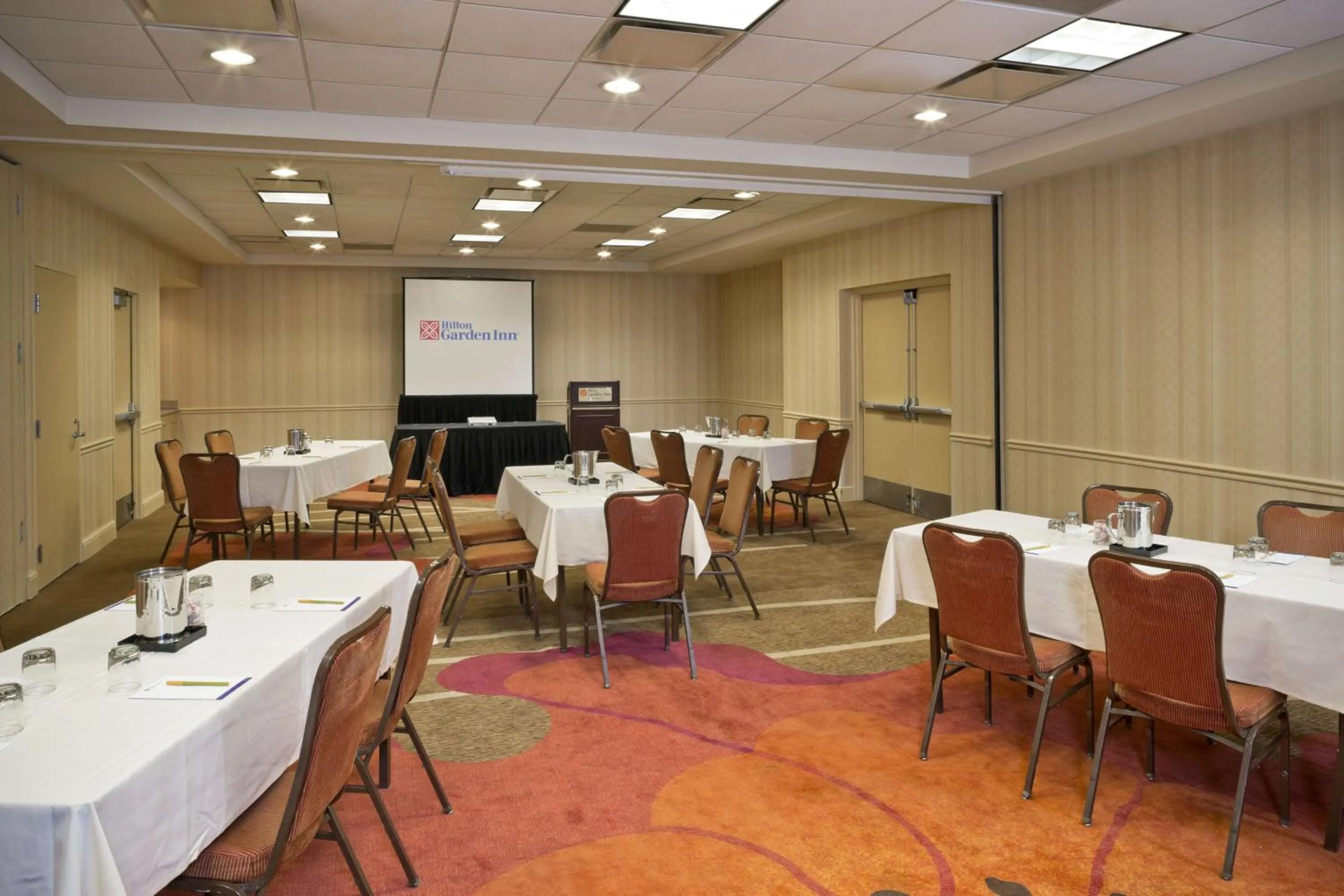 Meeting/conference room in Hilton Garden Inn White Marsh