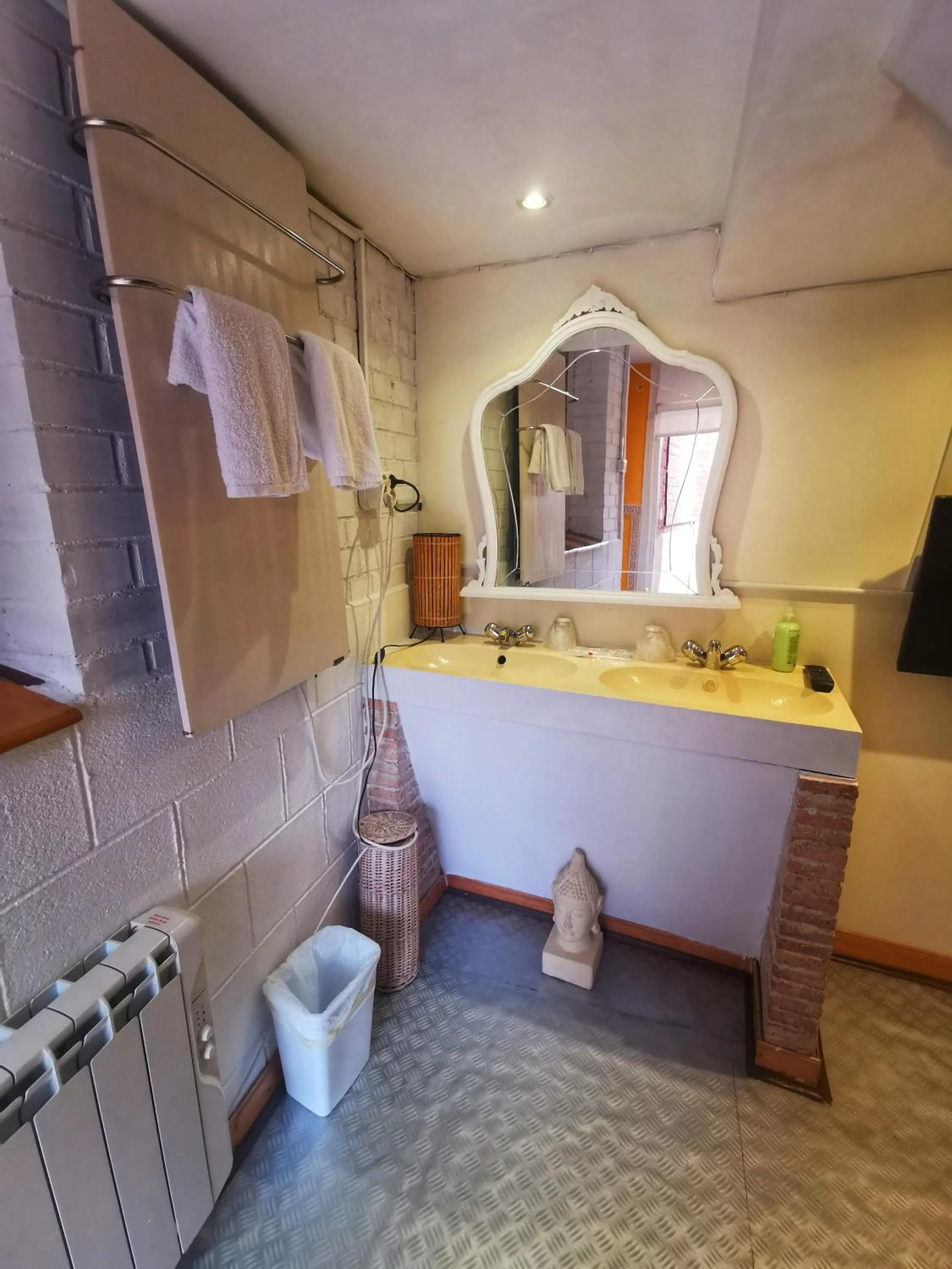 Bathroom in Tu Mansión