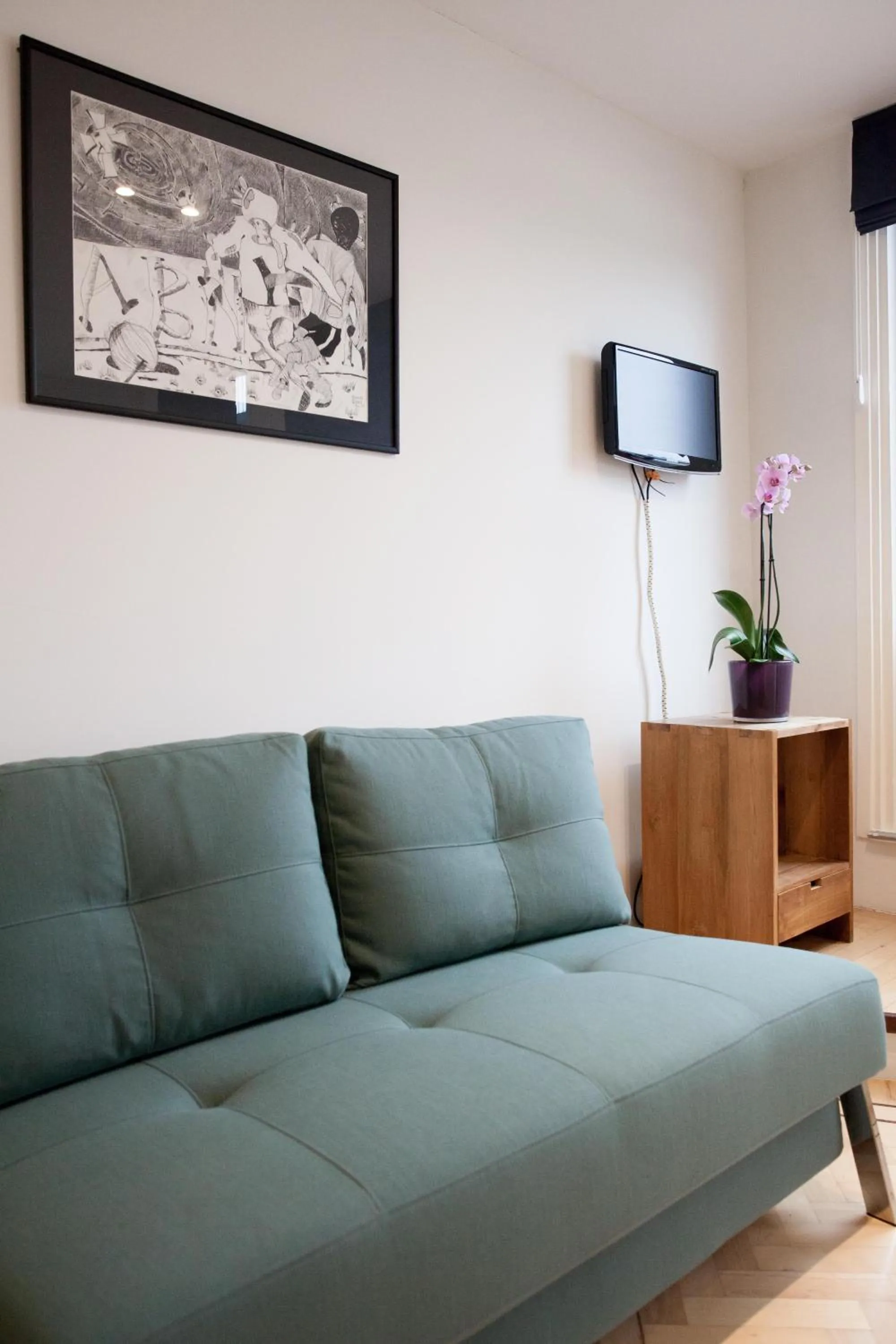 Decorative detail in Kuwadro Guesthouse Centrum