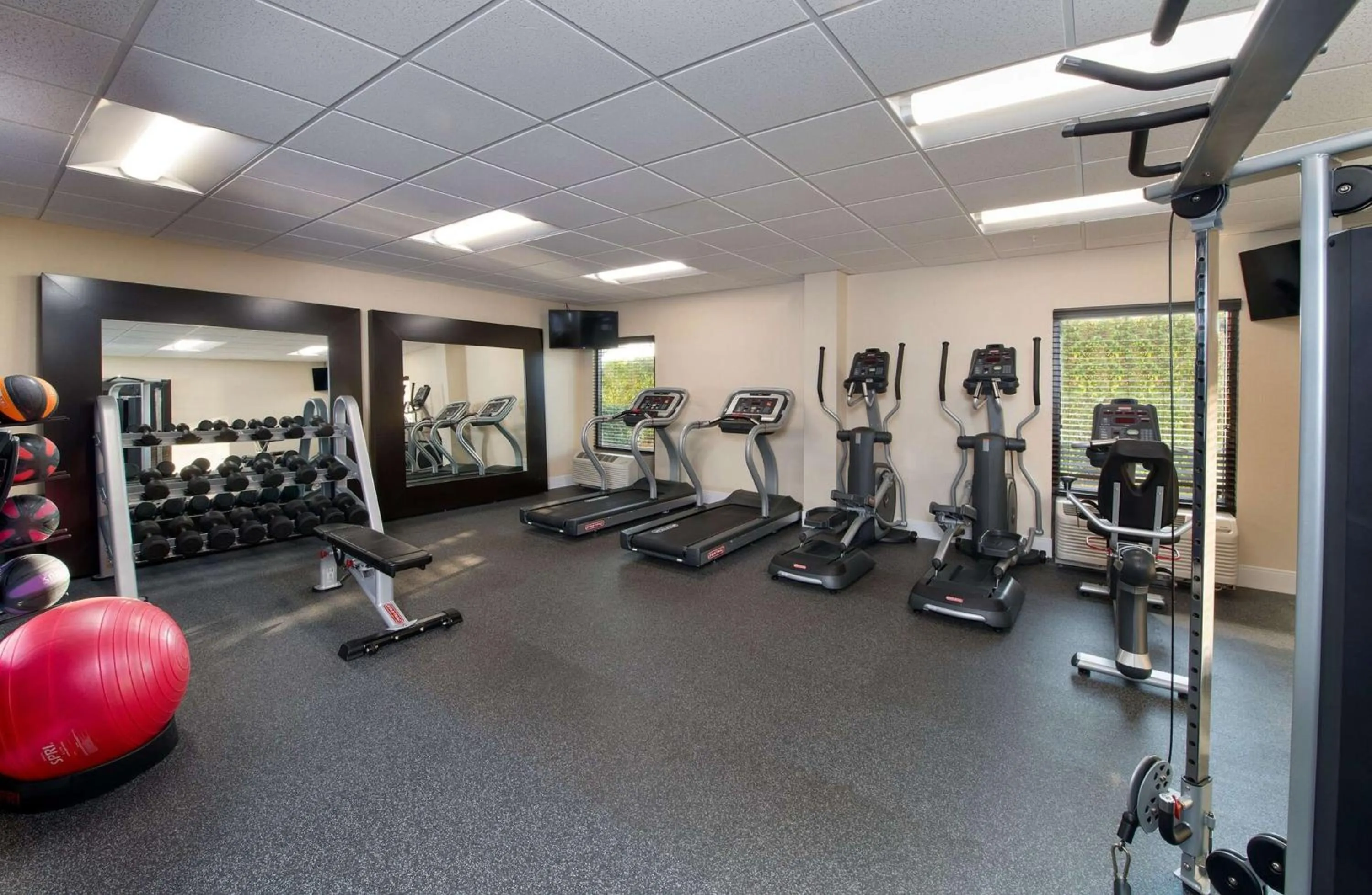 Fitness centre/facilities in Hampton Inn Naples - I-75
