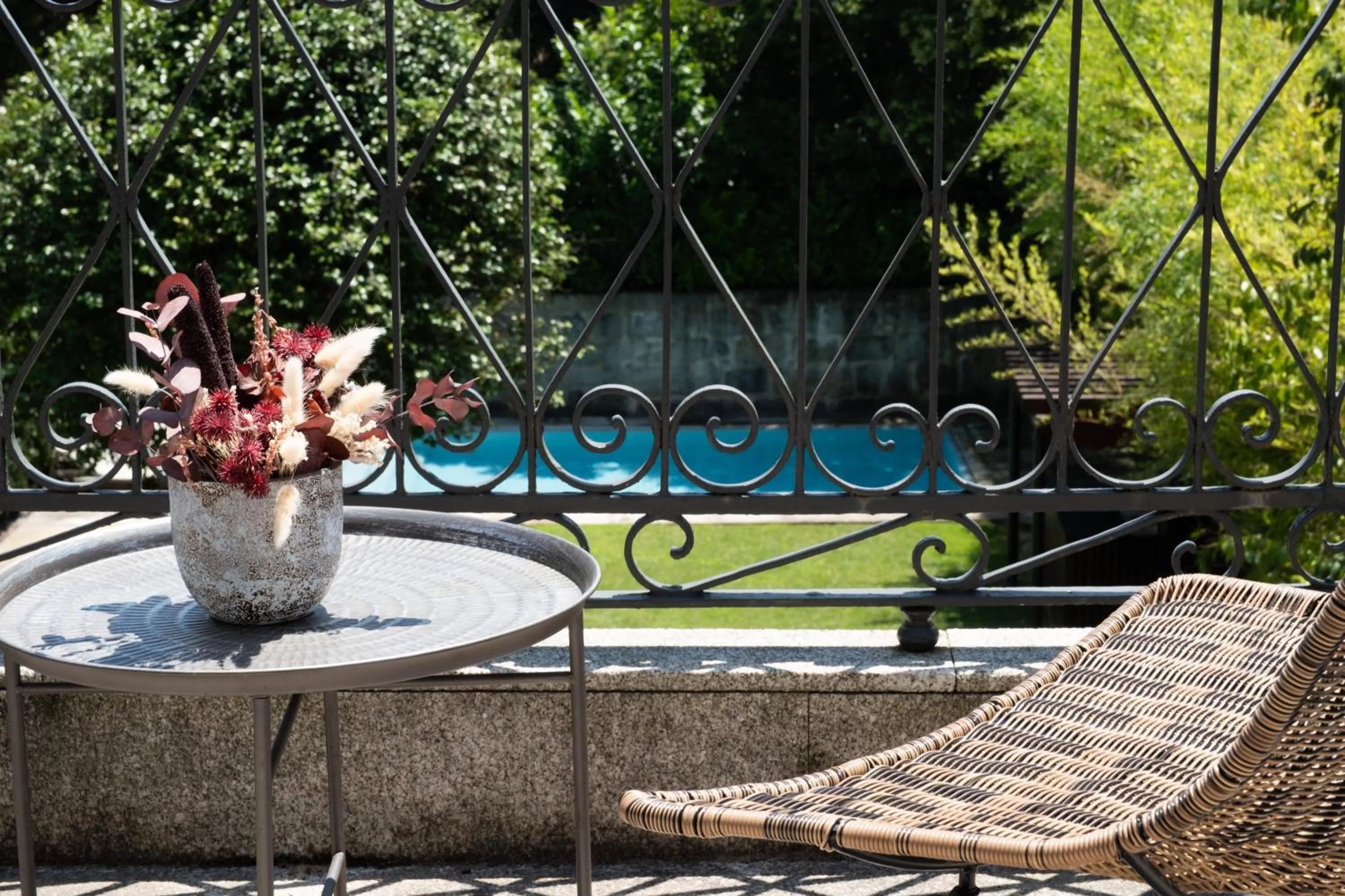 Garden view in Marquês Garden House by Olivia