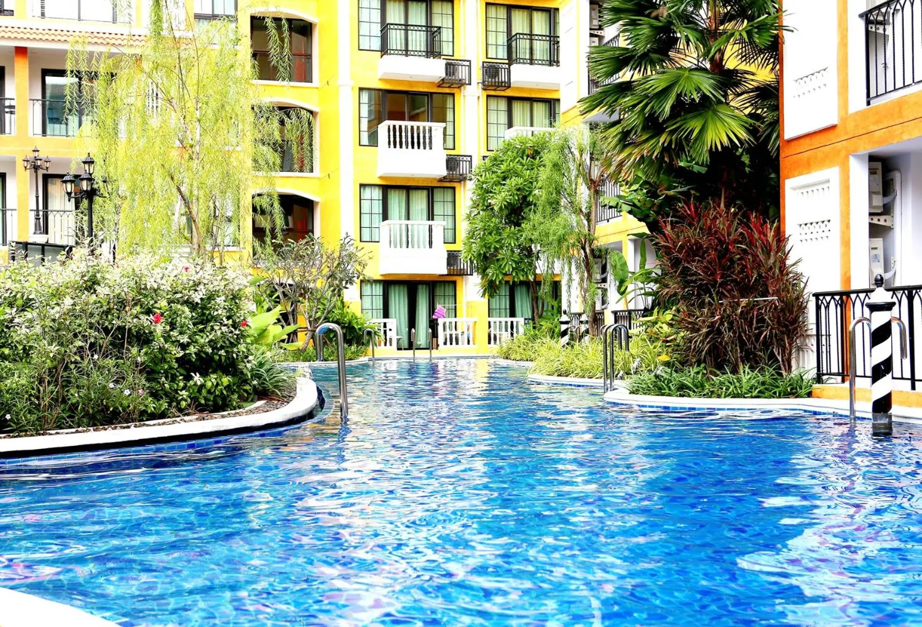 Swimming pool in Venetian Poseidon Pool Hotel