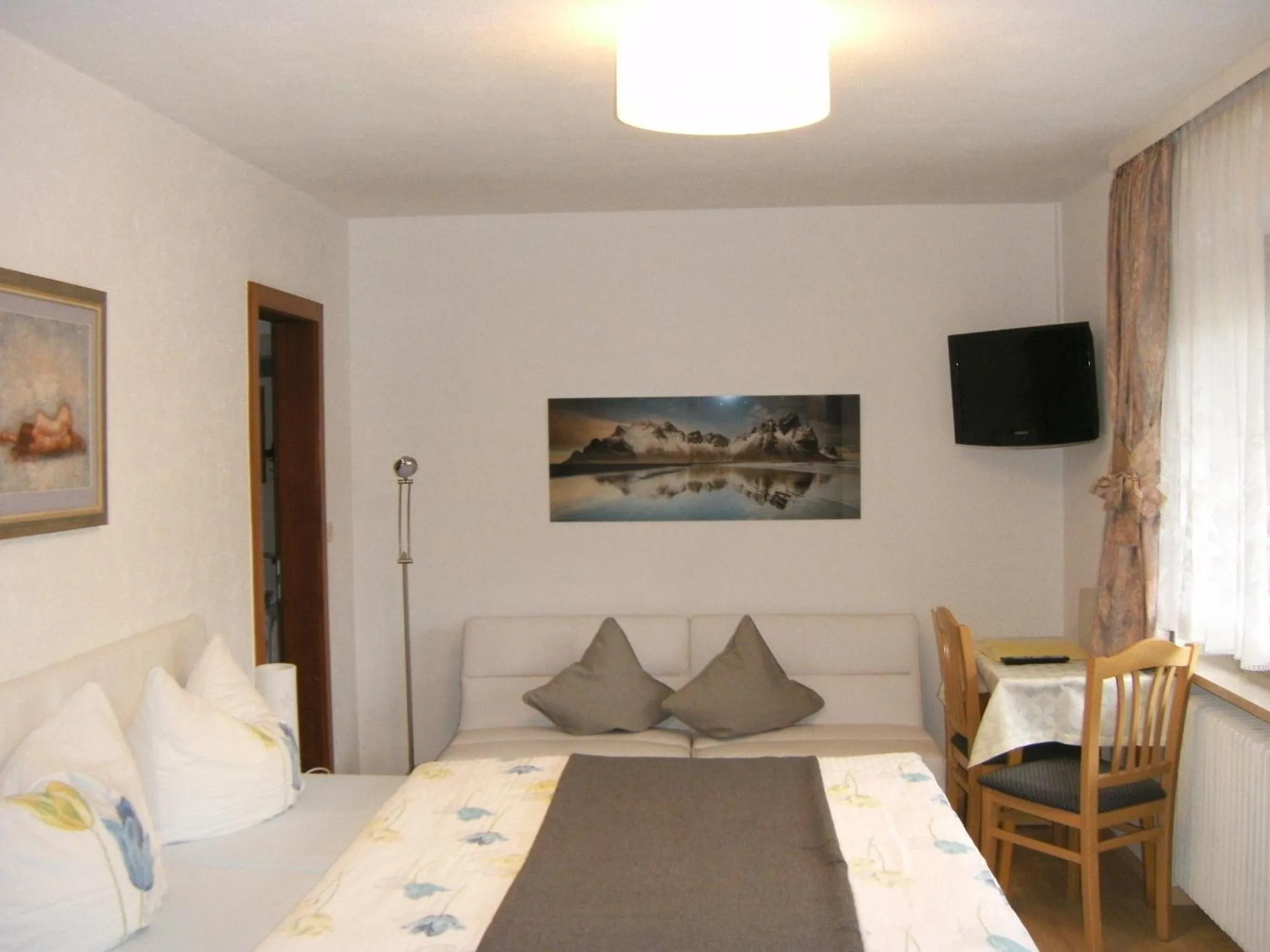 Photo of the whole room, Bed in Pension Garni Gerhard
