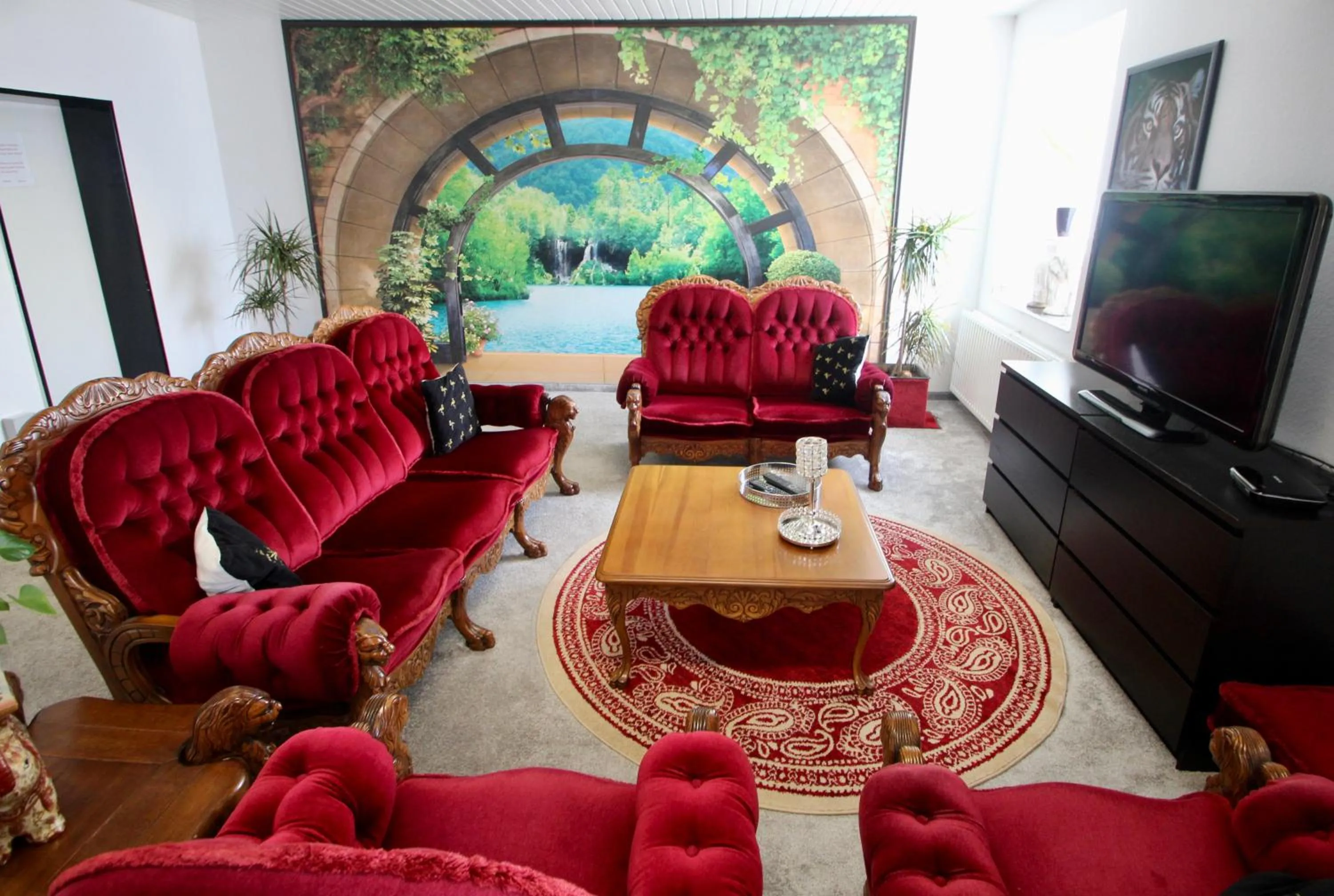 Communal lounge/ TV room in Suite-Apartment-Essen