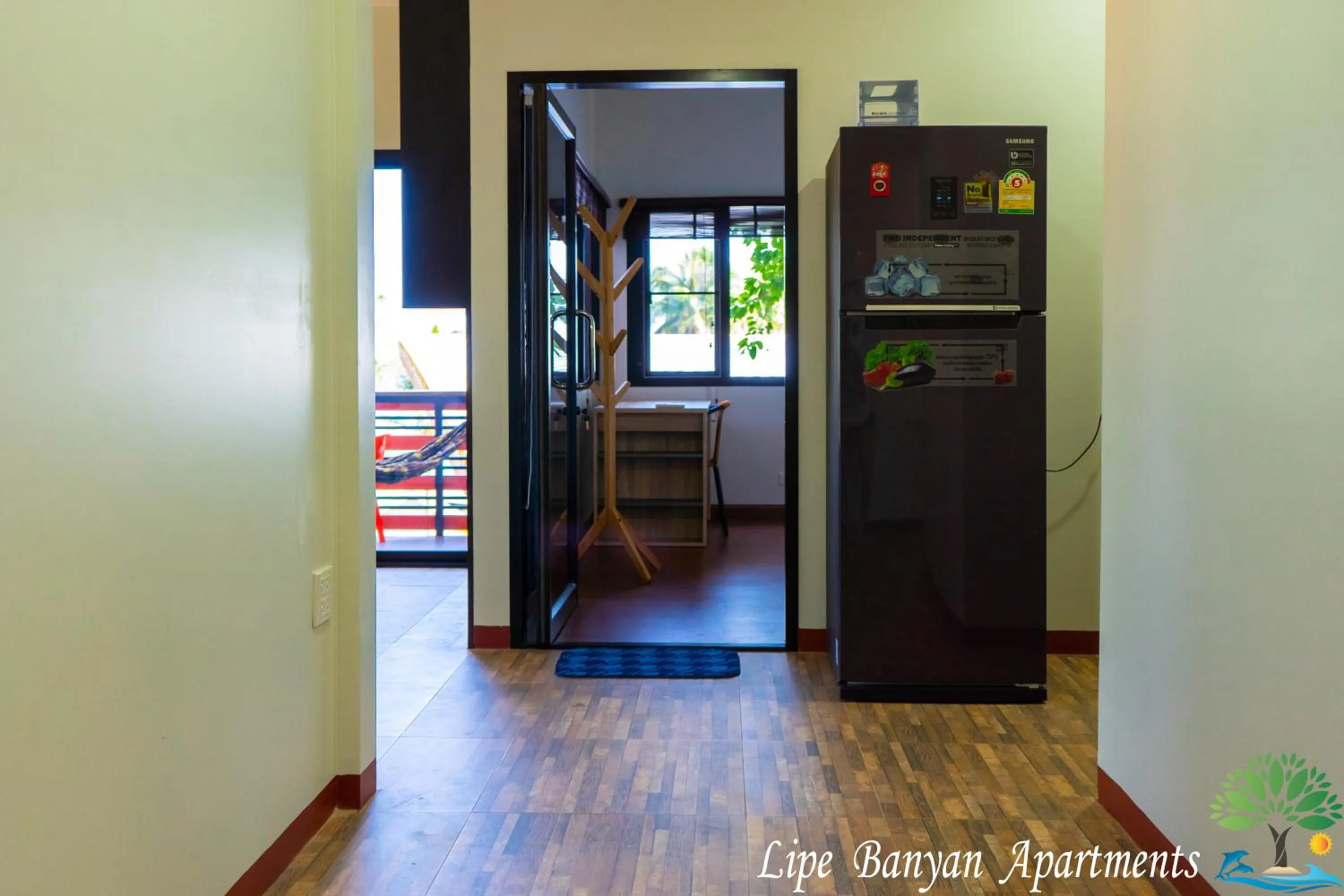 Lipe Banyan Apartments