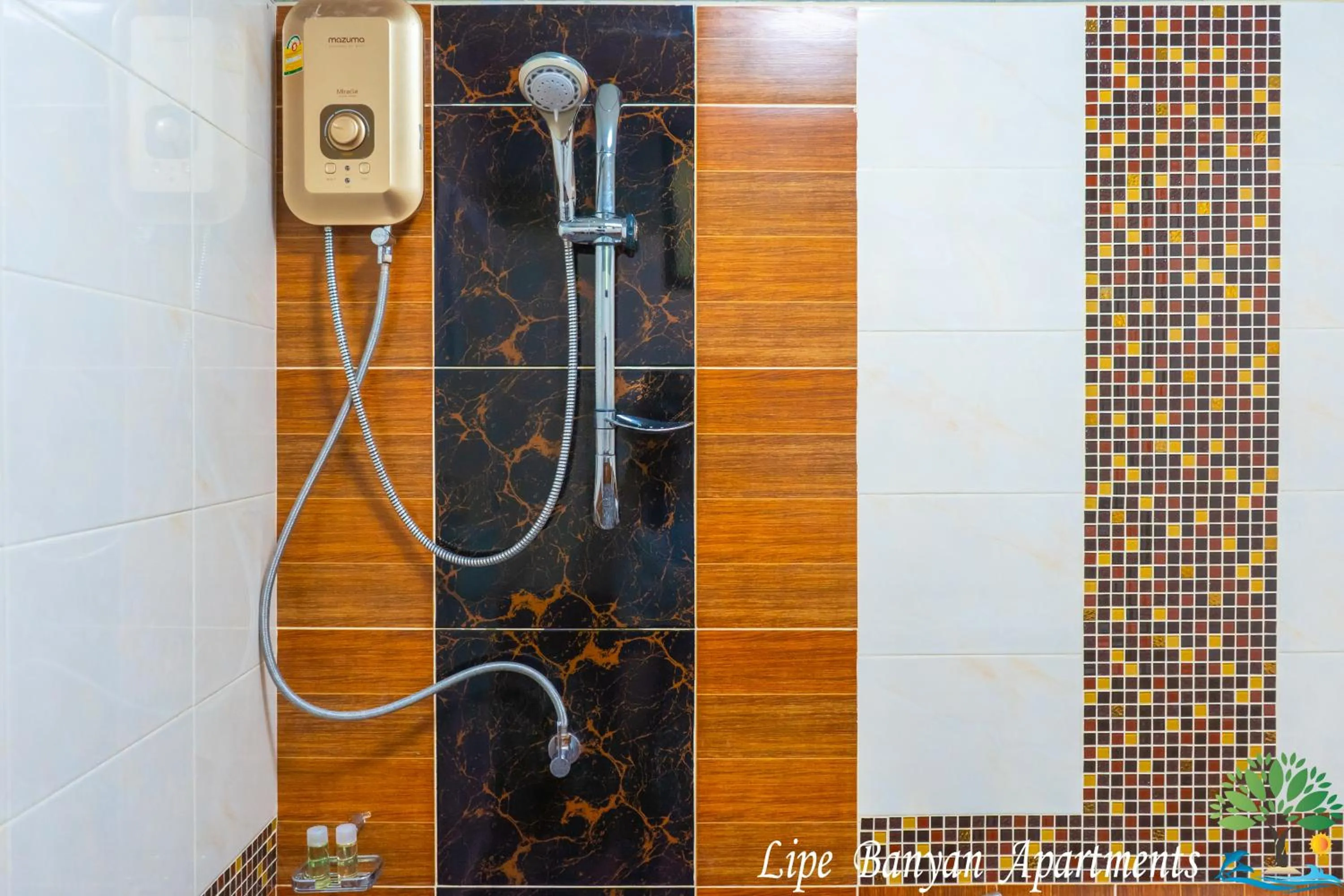 Lipe Banyan Apartments