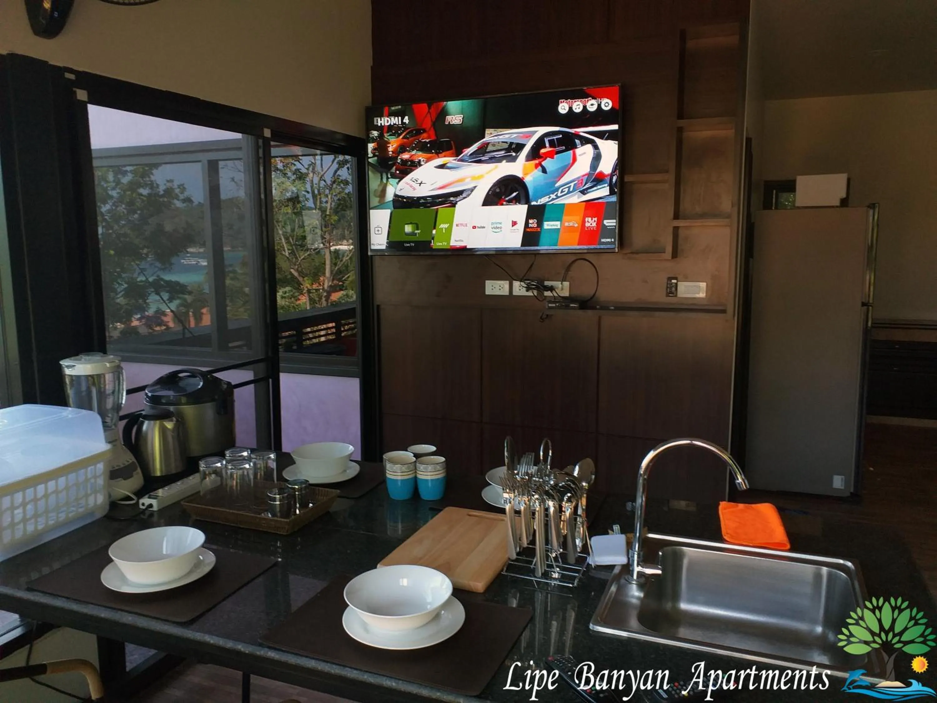 Lipe Banyan Apartments