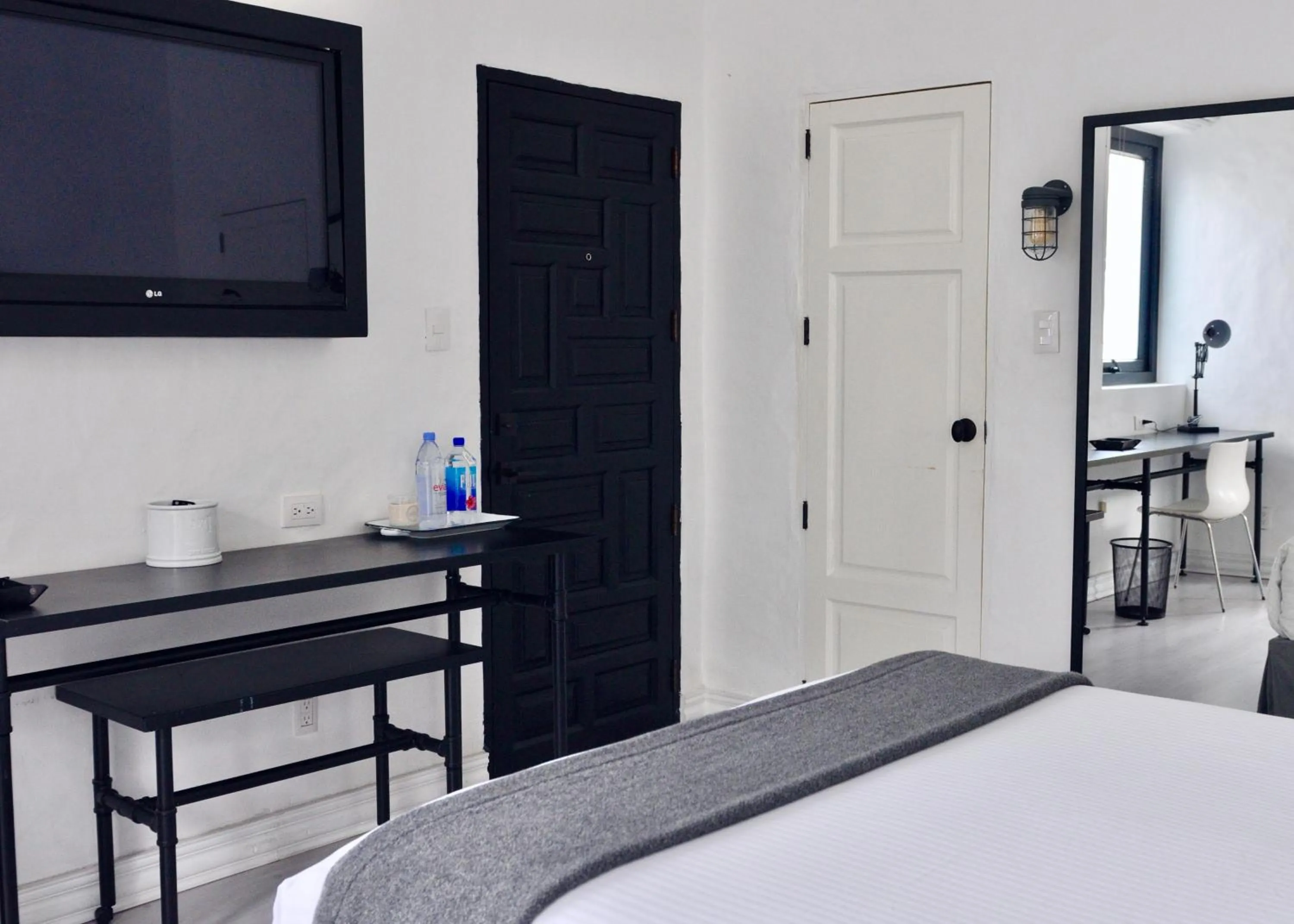 Bed in Las Casas B&B Boutique Hotel, Spa & Restaurante Cuernavaca