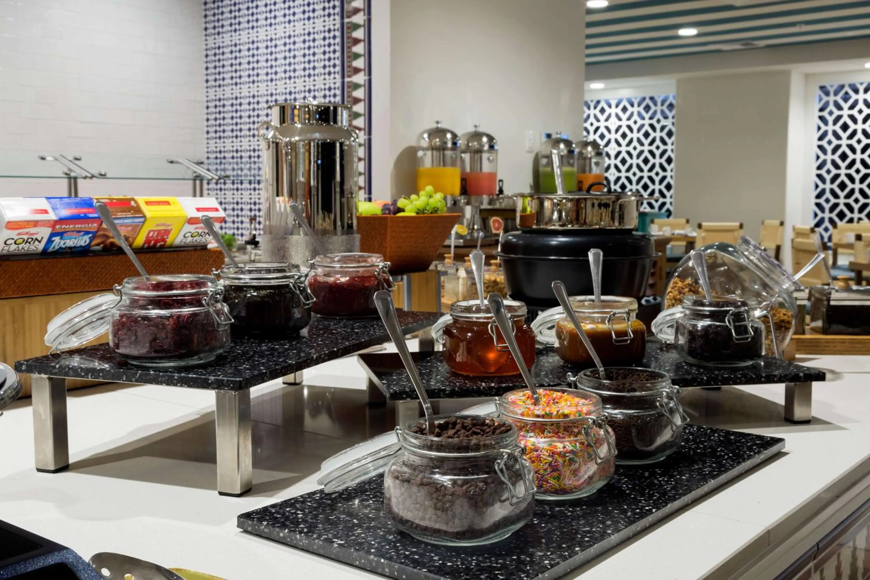 Restaurant/places to eat in DoubleTree by Hilton Veracruz